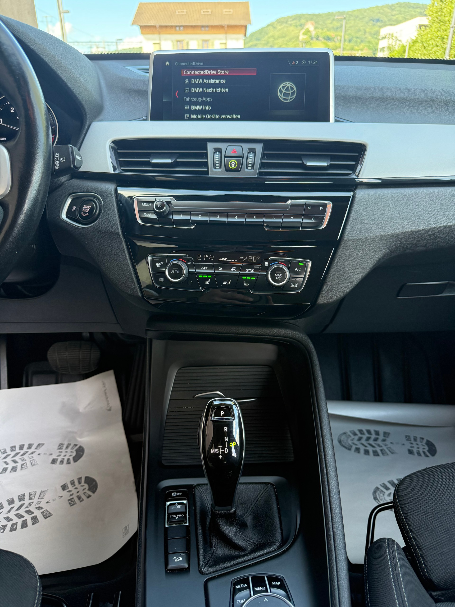 BMW X1 xDrive 18d Steptronic-image-6
