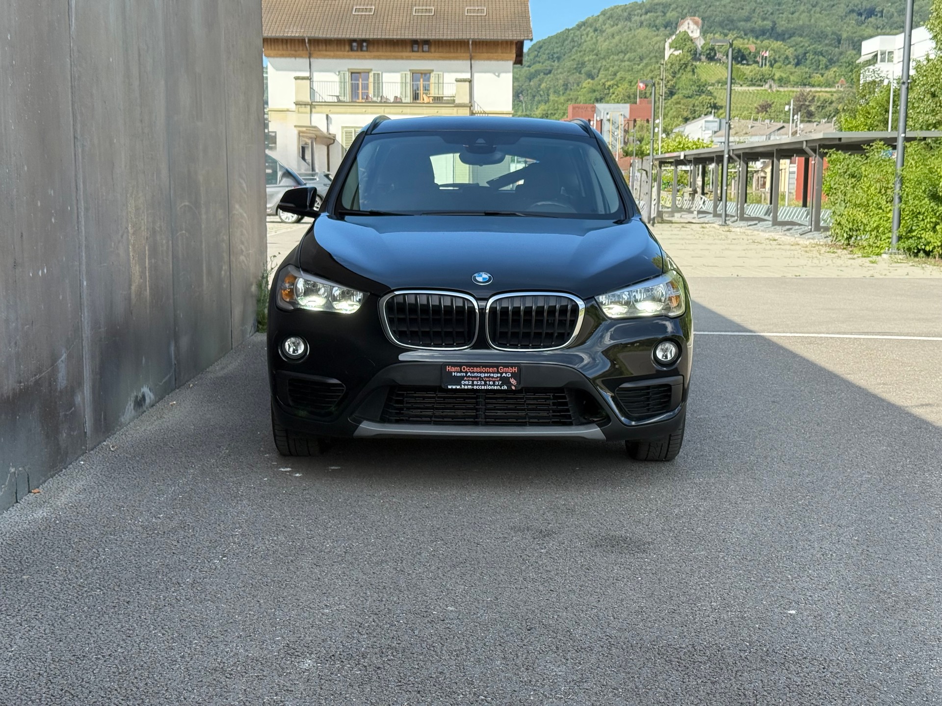 BMW X1 xDrive 18d Steptronic-image-0