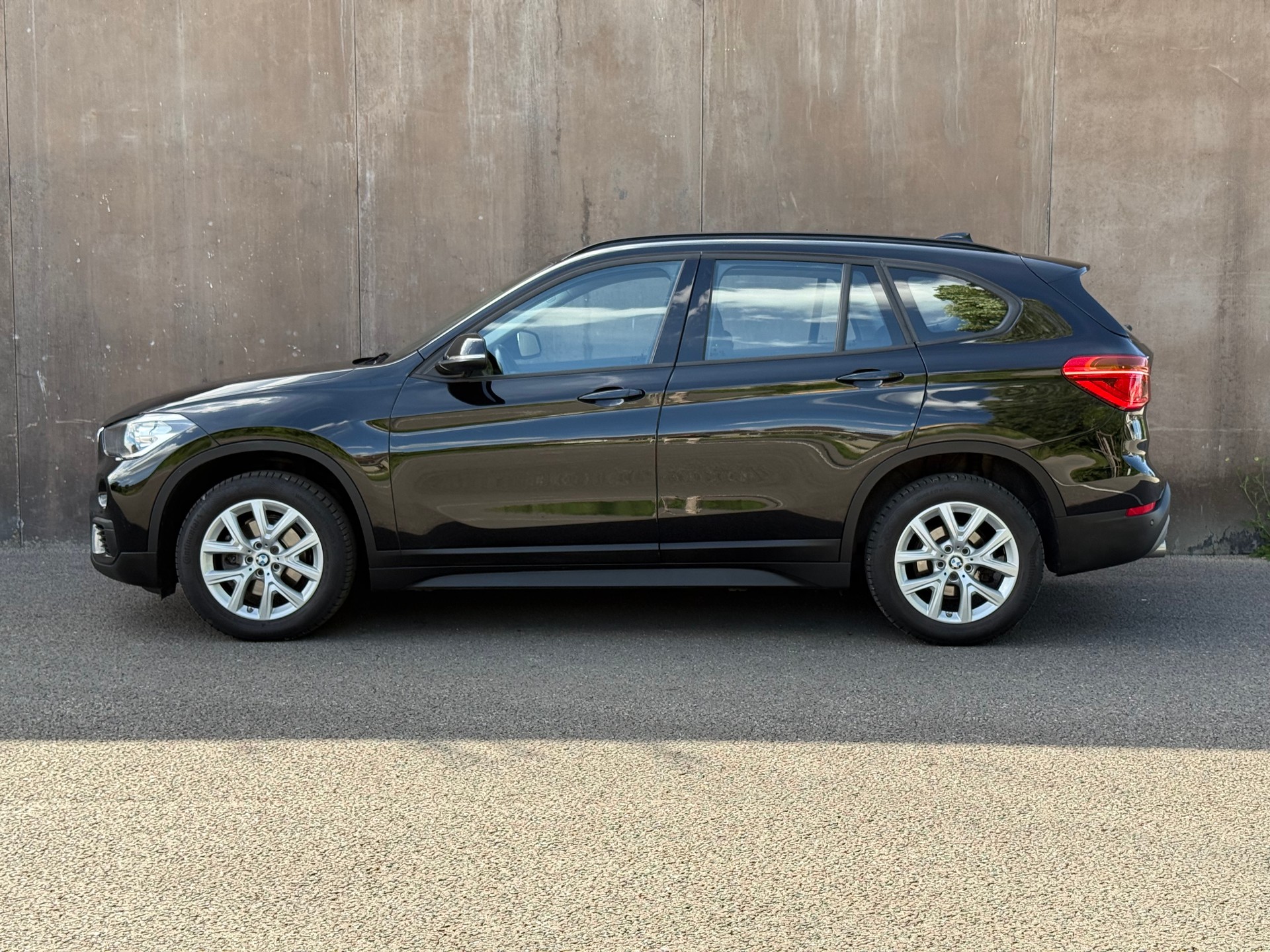 BMW X1 xDrive 18d Steptronic-image-1