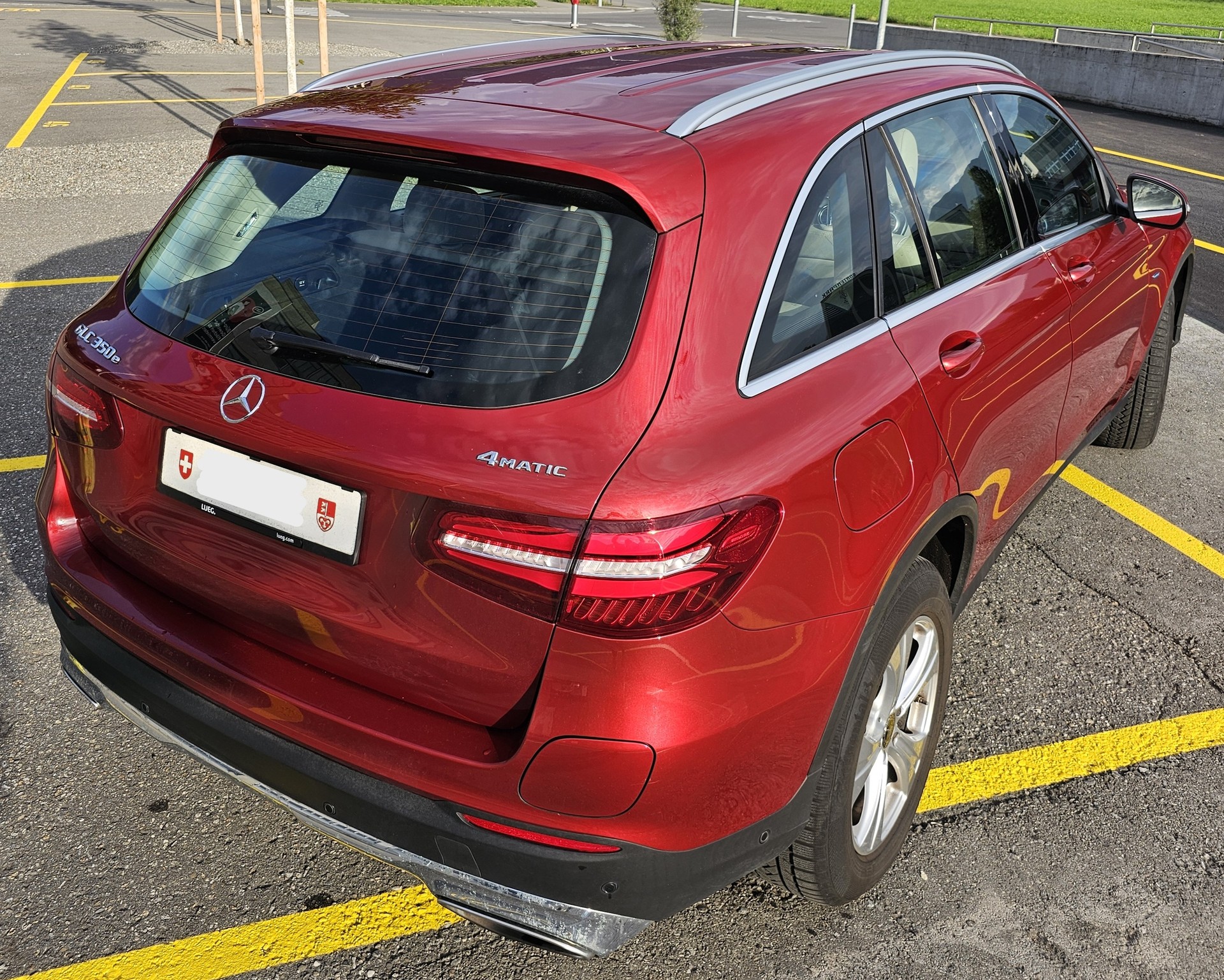 MERCEDES-BENZ GLC 350 e Off-Road 4m-image-6