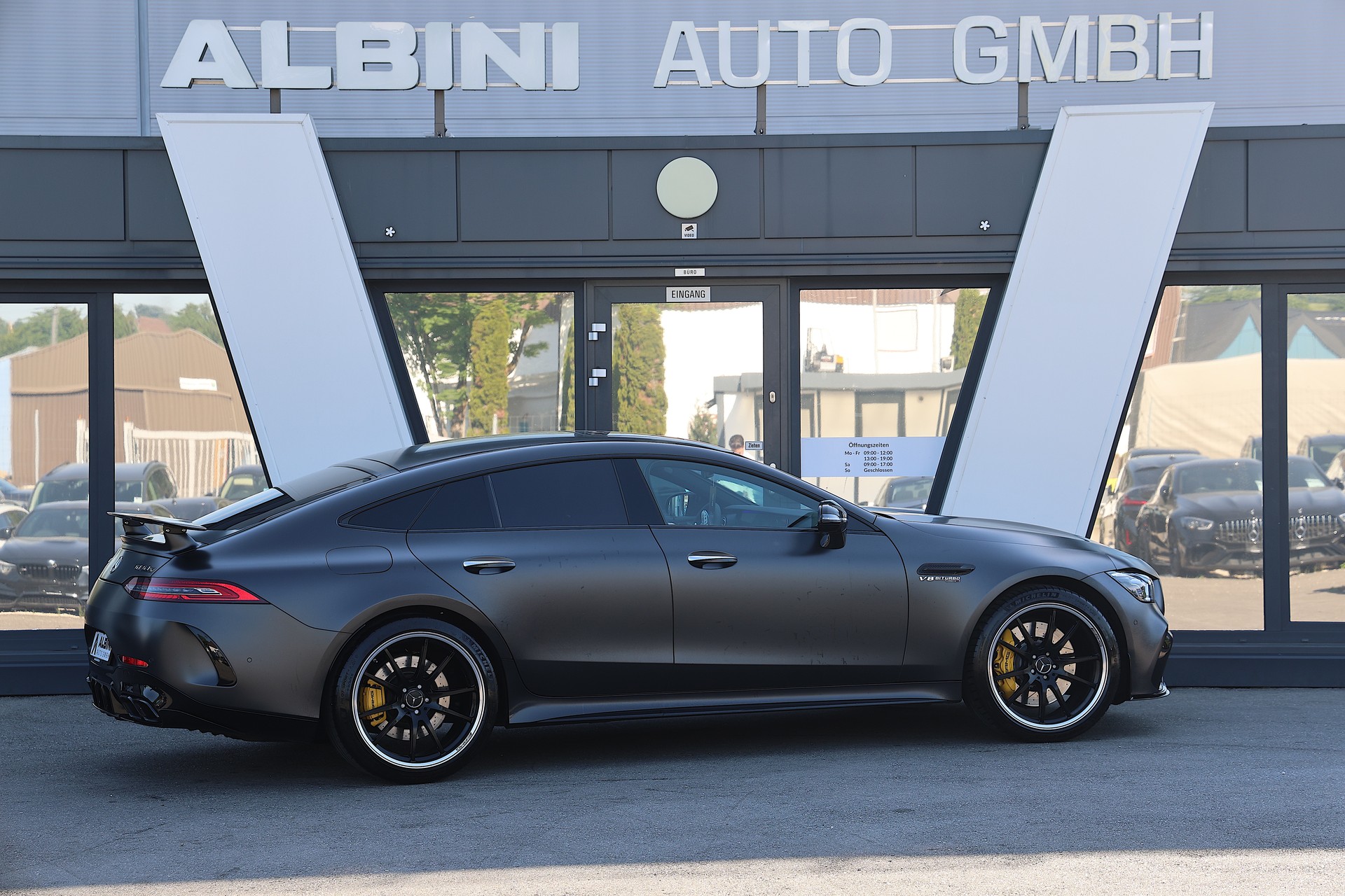 MERCEDES-BENZ AMG GT 4 63 S *Designo Graphitgrau Magno* 4Matic+ Speedshift MCT *5-Sitzer*-image-2