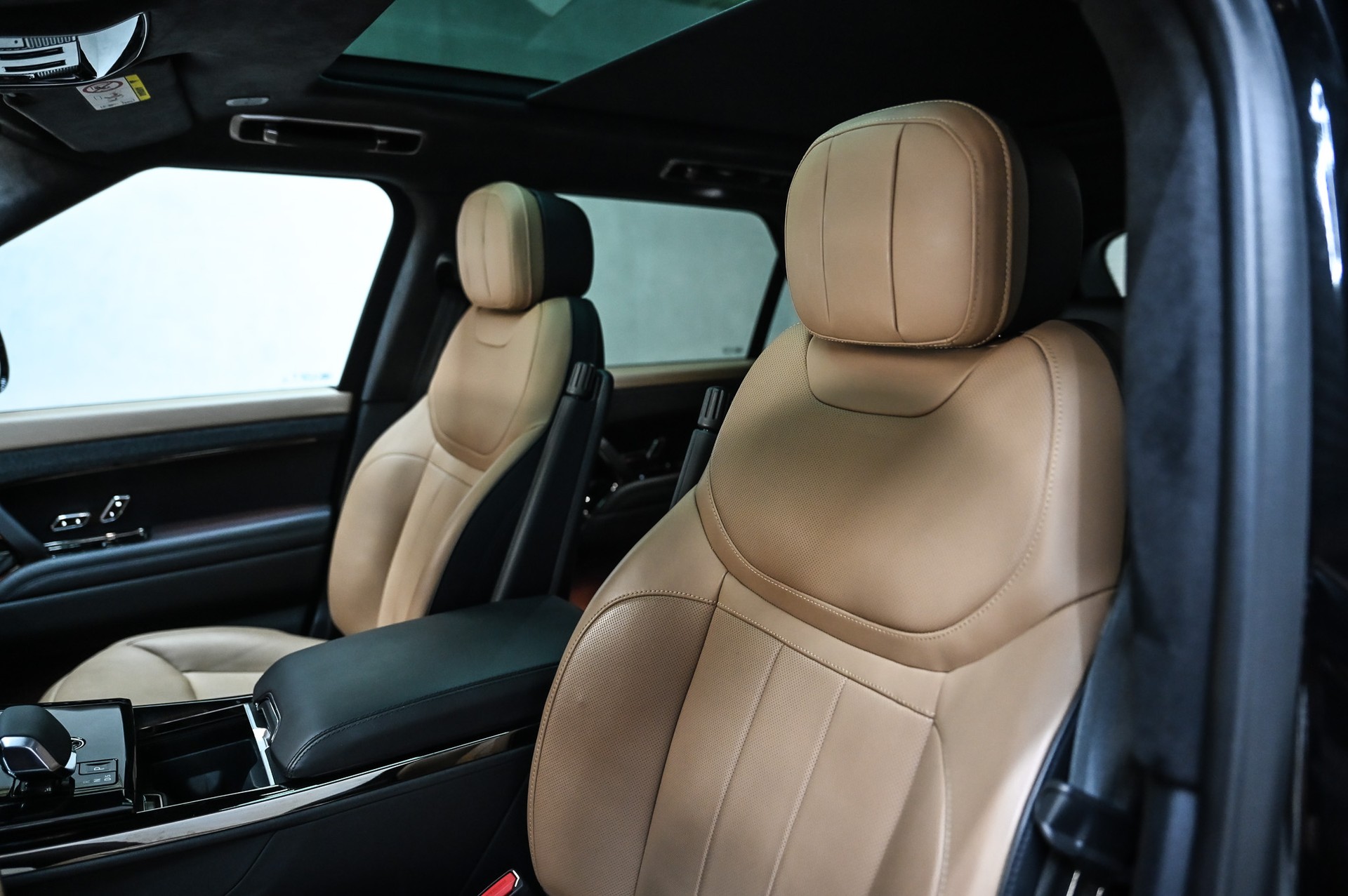 LAND ROVER Range Rover Sport 3.0 I6 P550e Autobiography-image-22
