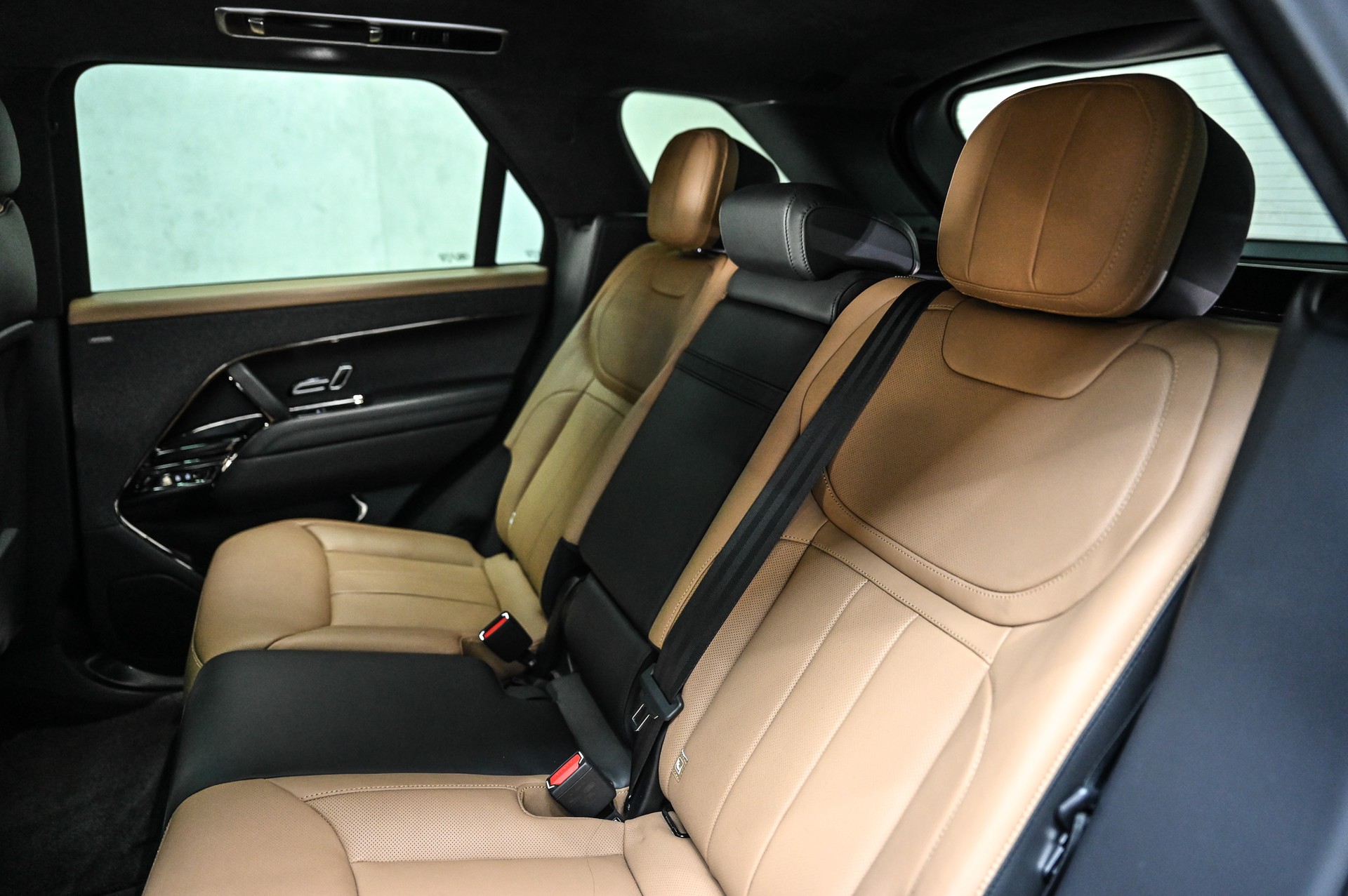 LAND ROVER Range Rover Sport 3.0 I6 P550e Autobiography-image-25