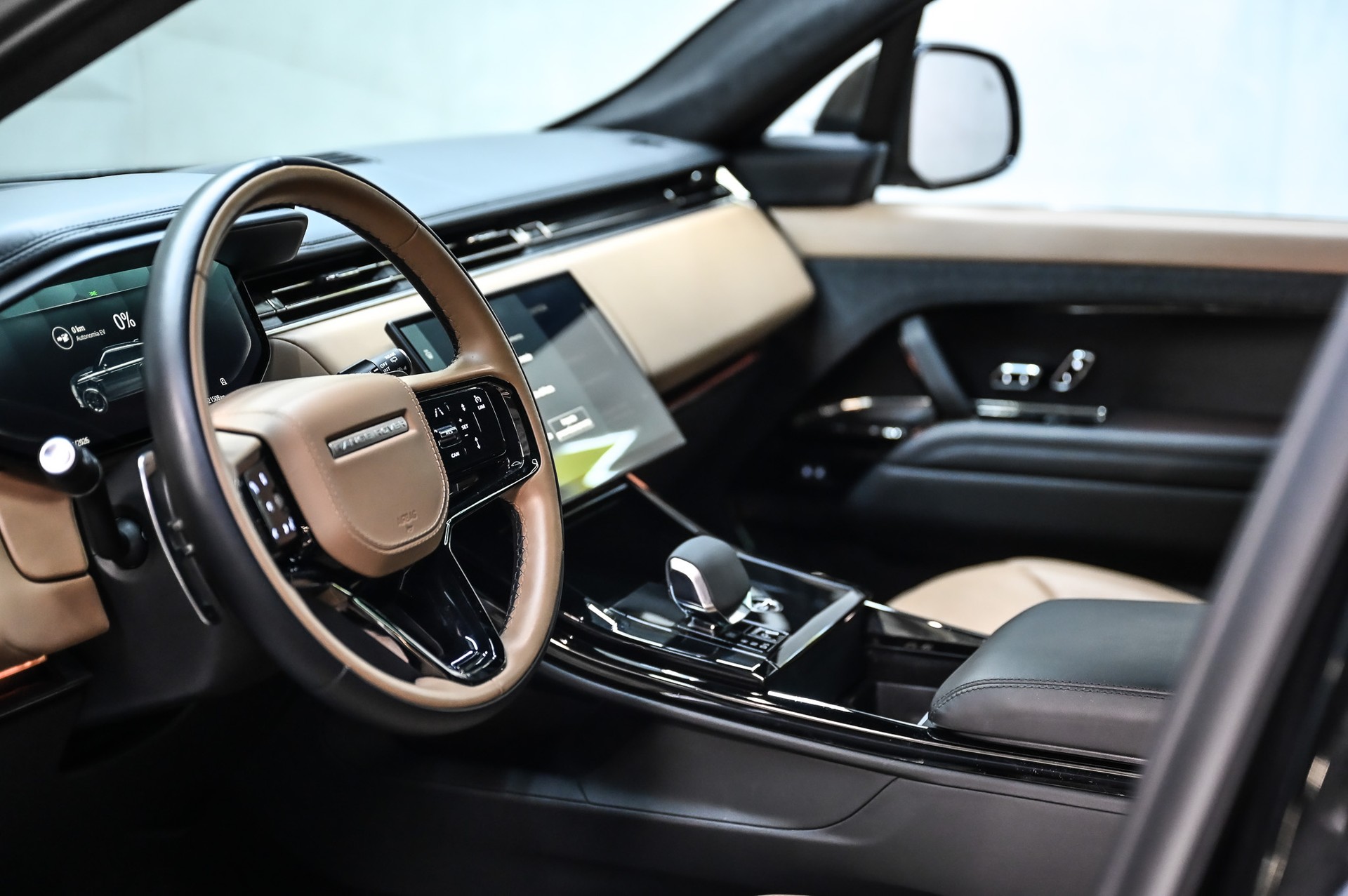 LAND ROVER Range Rover Sport 3.0 I6 P550e Autobiography-image-15