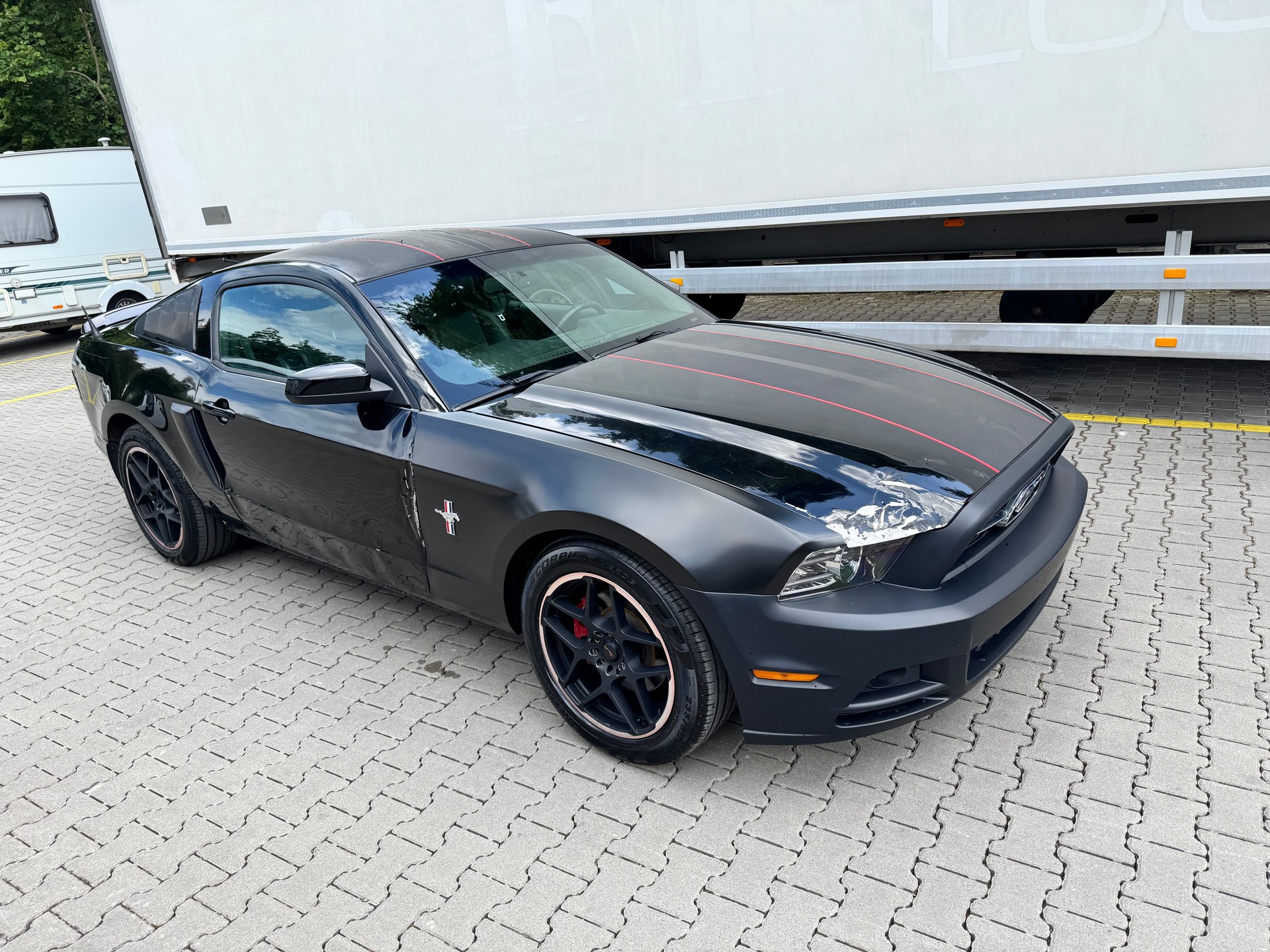 FORD MUSTANG-image-3