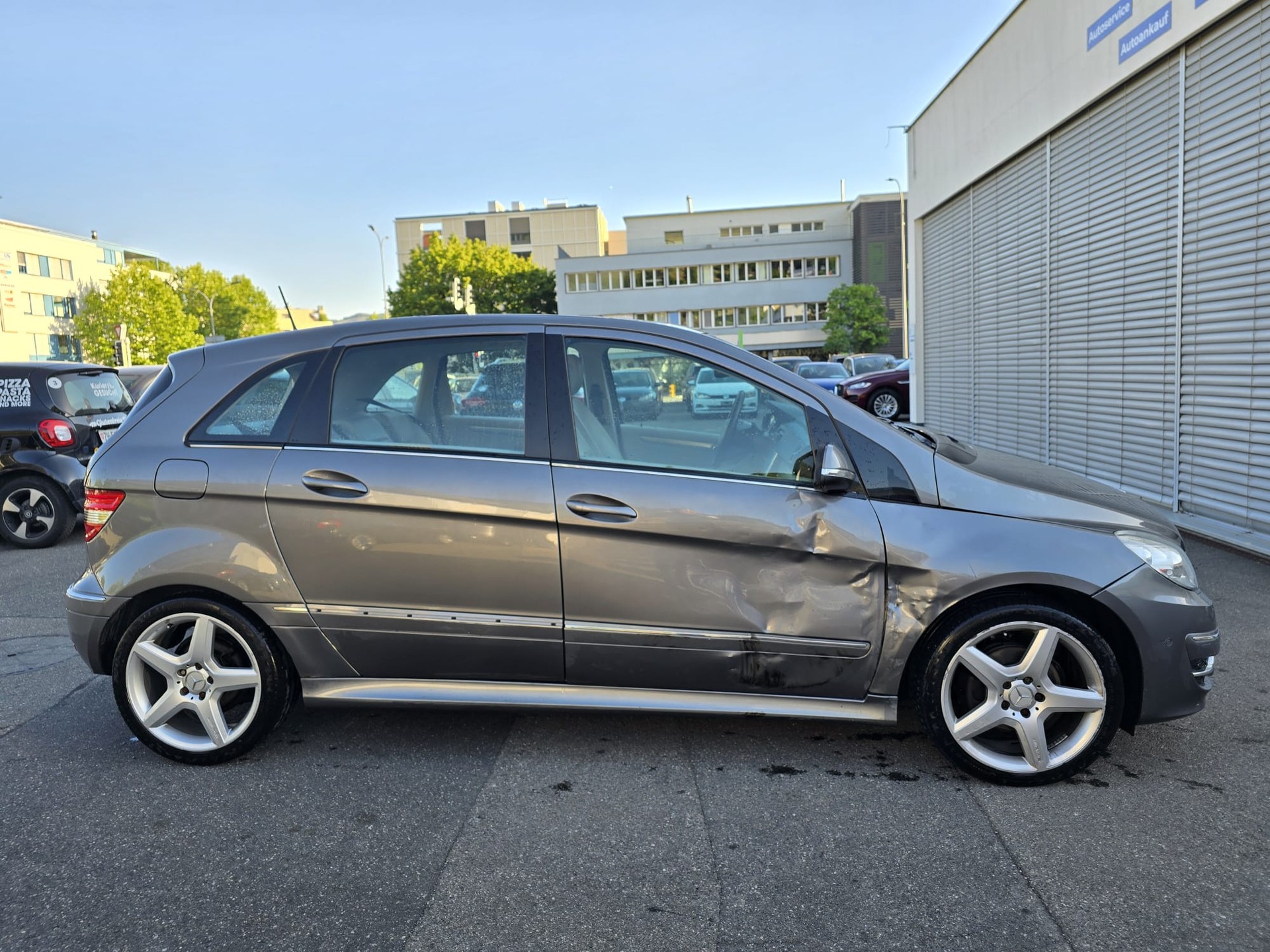 MERCEDES-BENZ B 200 T Autotronic-image-6