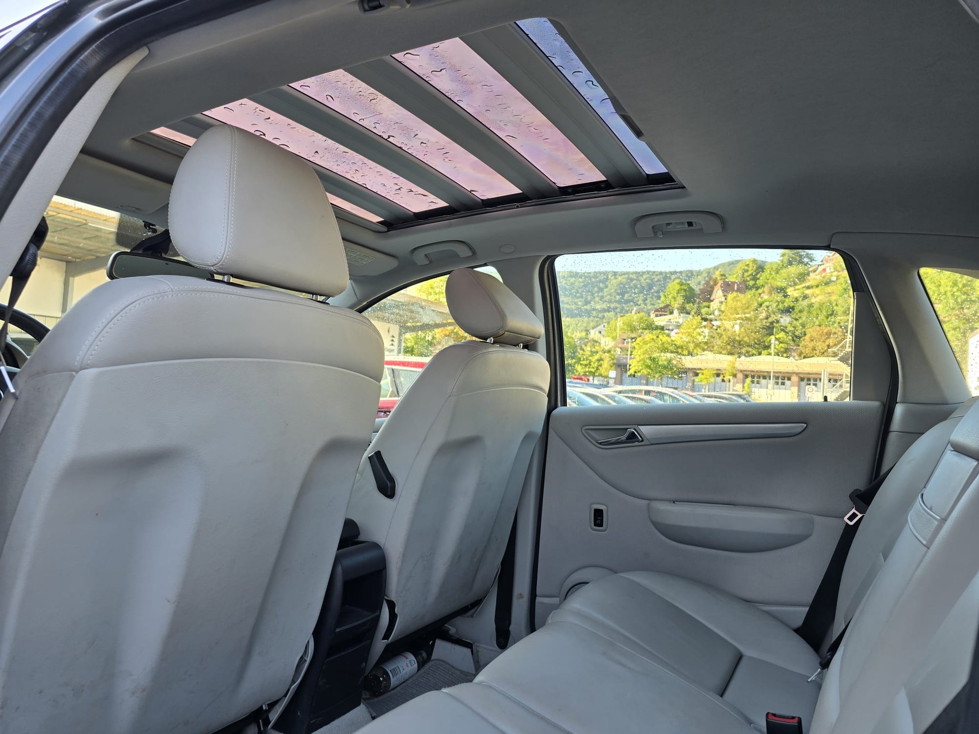 MERCEDES-BENZ B 200 T Autotronic-image-15