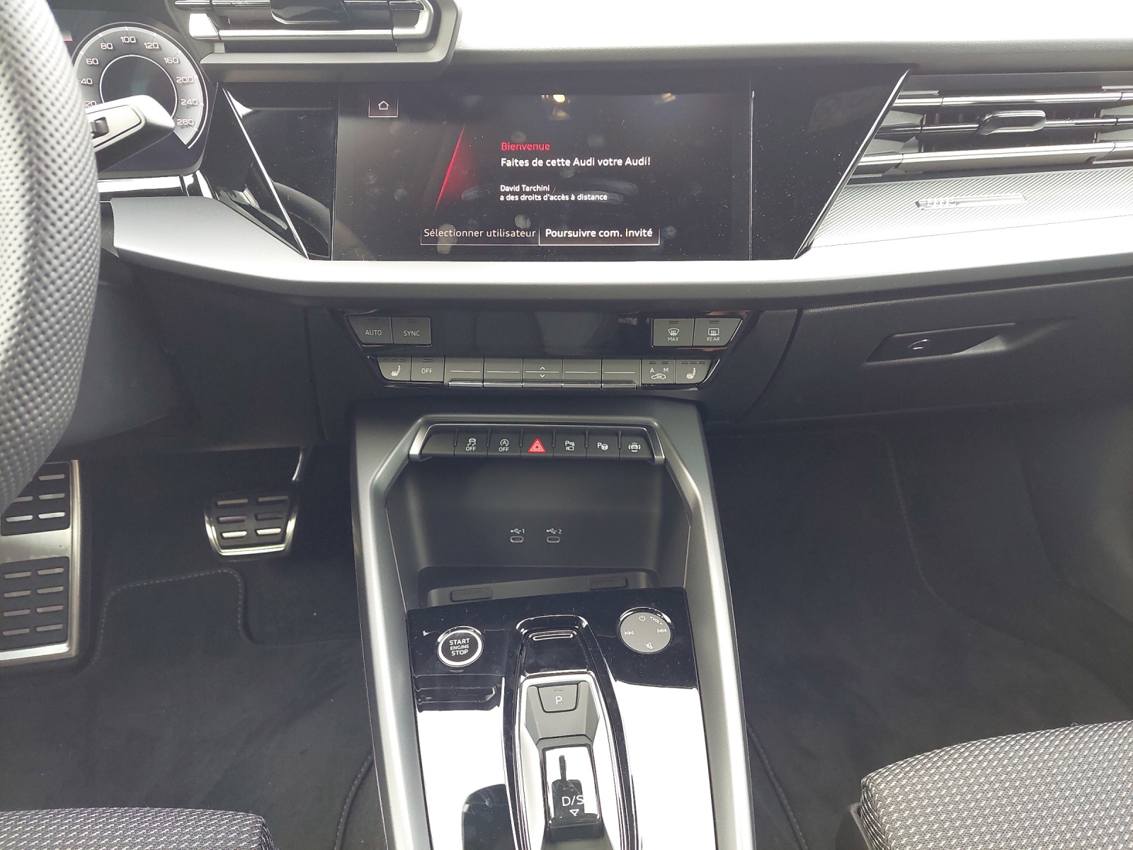 AUDI A3 Sportback TFSI 110 kW S line Attraction S tronic-image-10