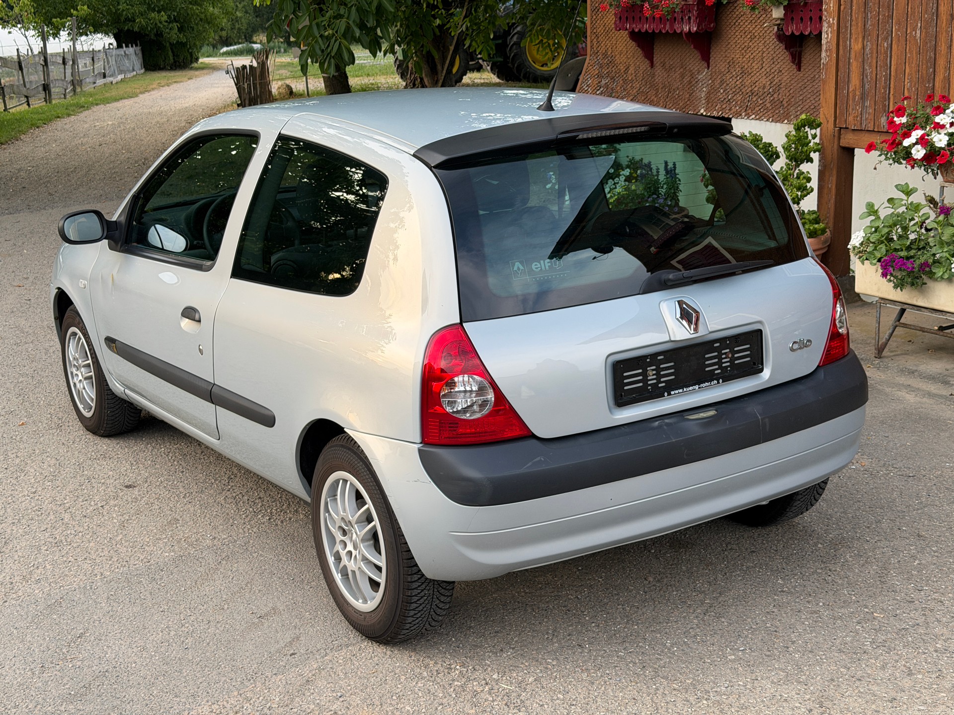 RENAULT Clio 1.2 Authentique Pack-image-4
