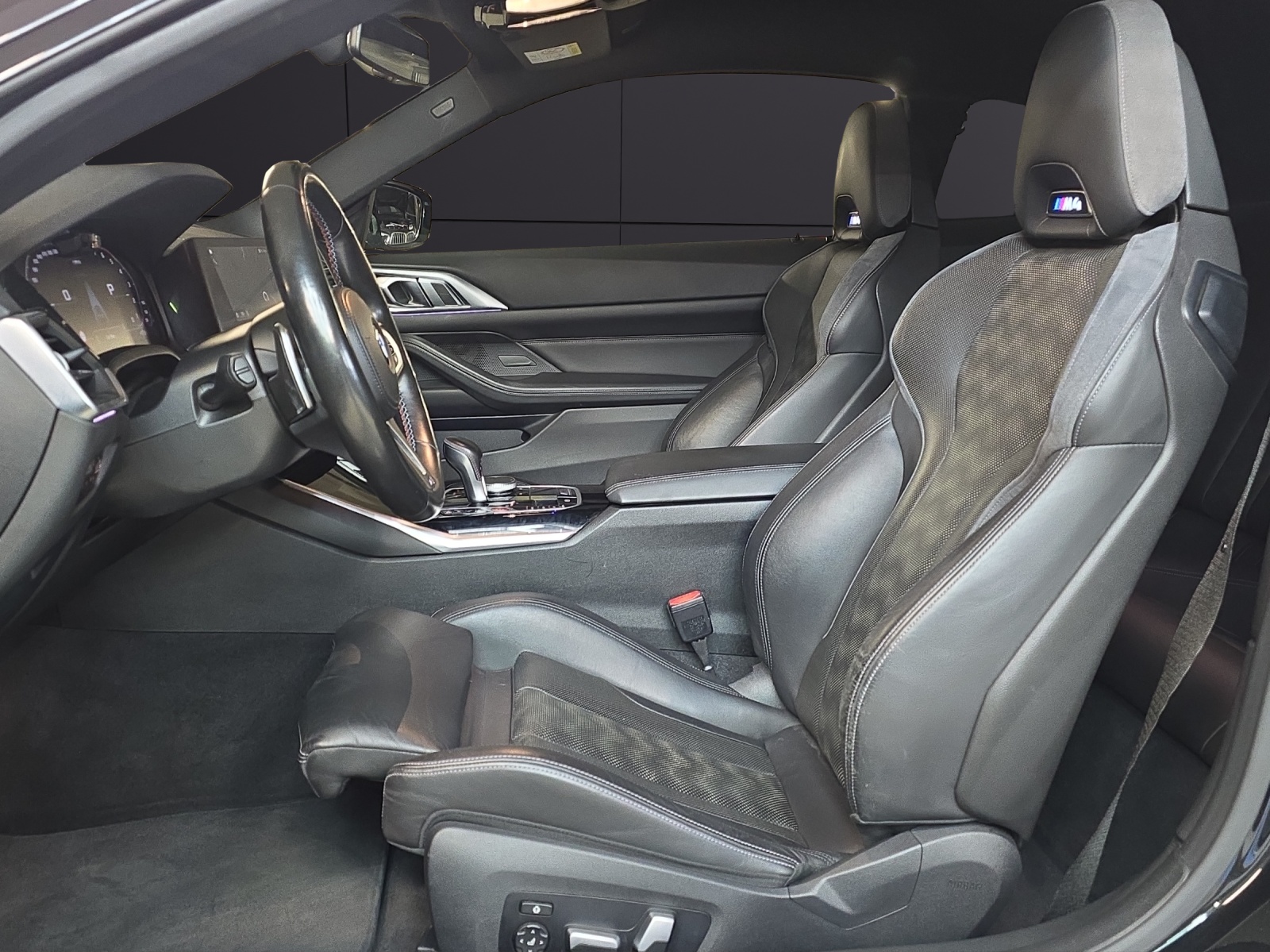 BMW M4 Coupé Competition-image-8