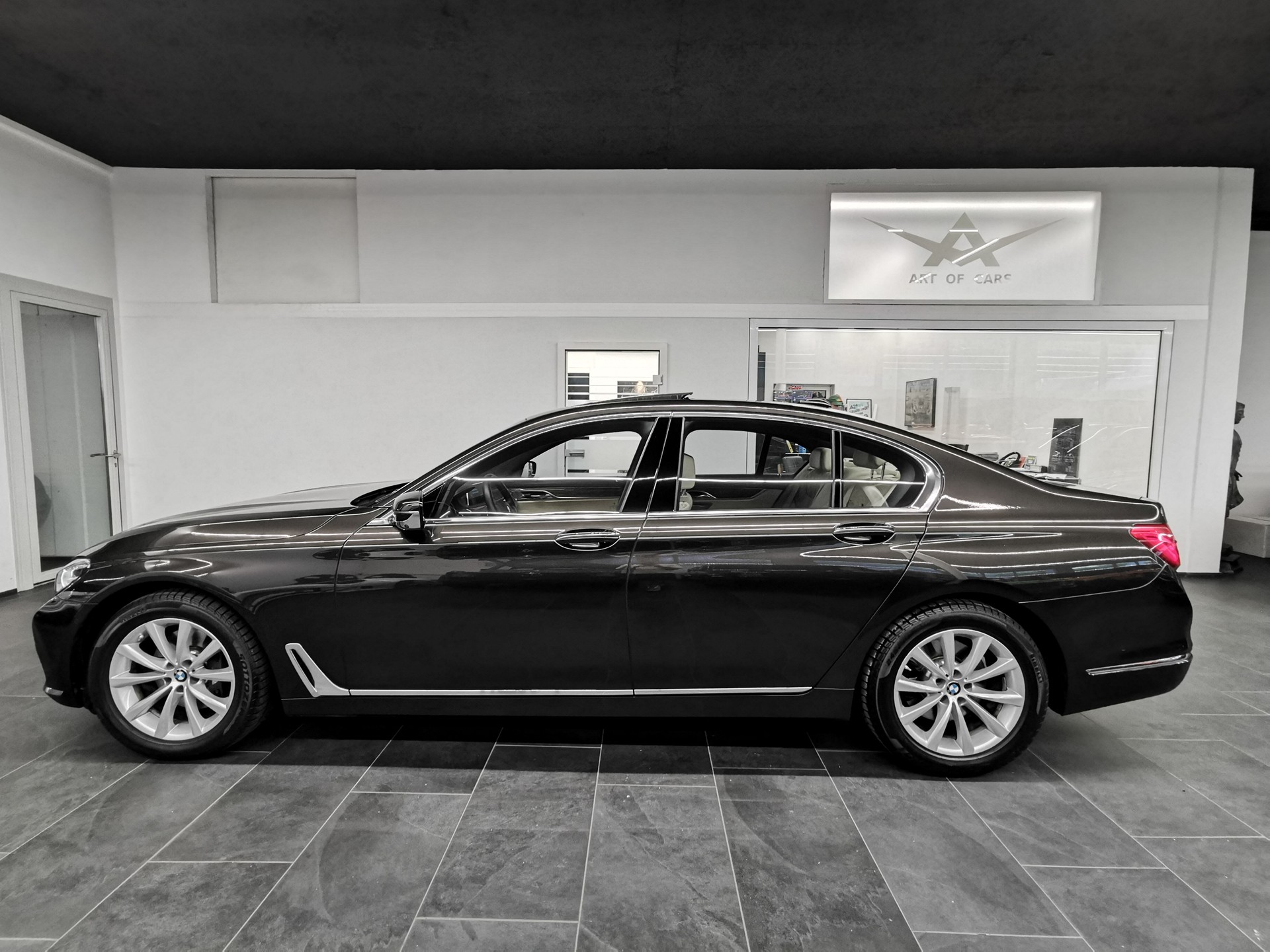 BMW 730d xDrive Steptronic-image-4