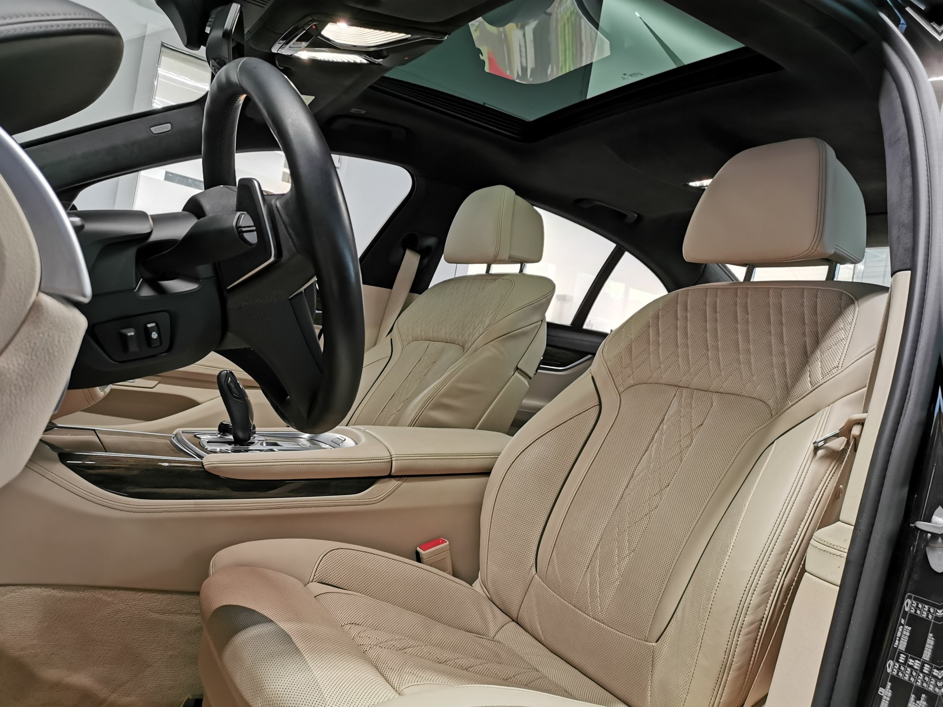BMW 730d xDrive Steptronic-image-8