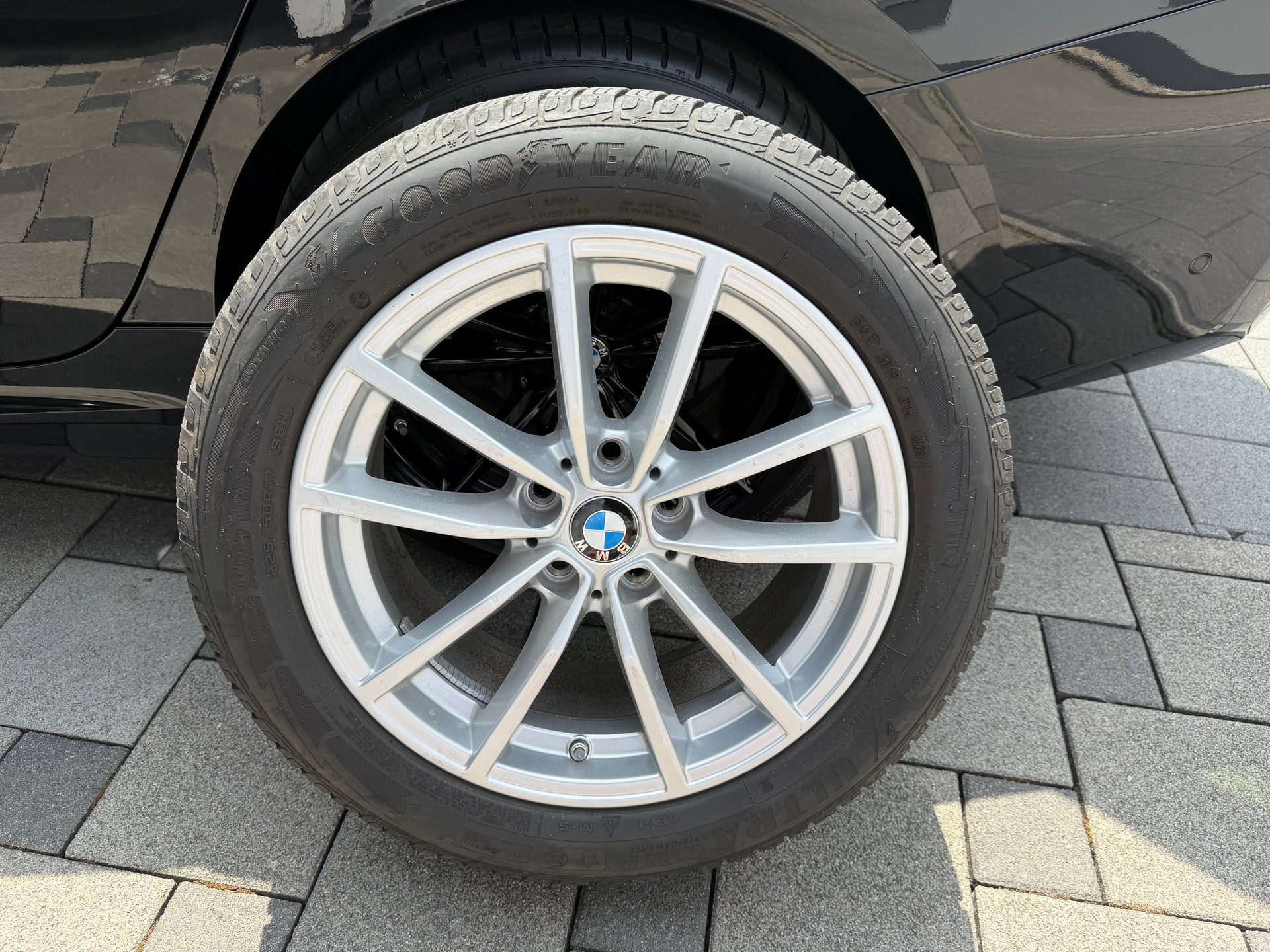 BMW 320d xDrive 48V Touring Steptronic M Sport-image-29