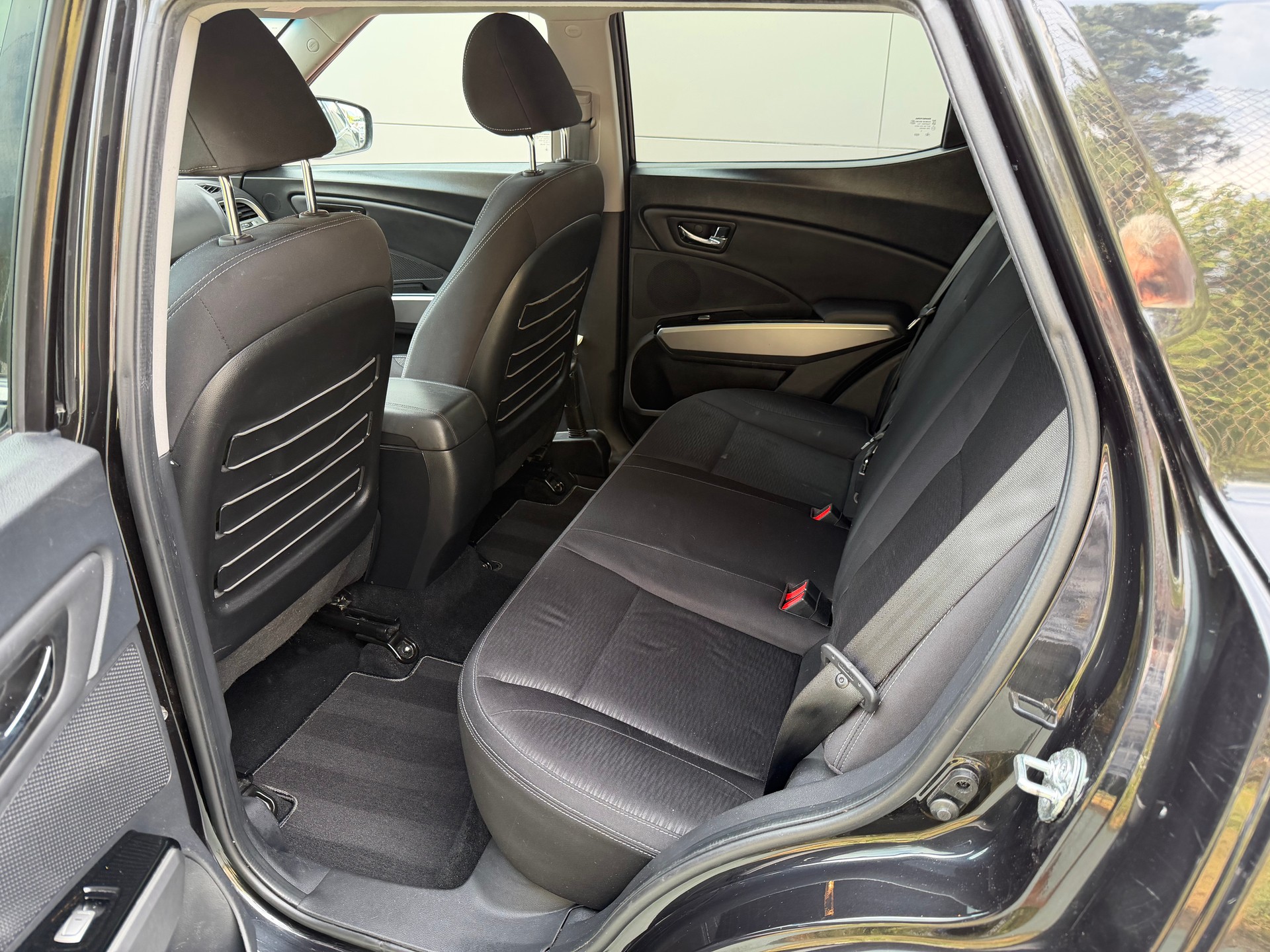 KGM-SsangYong Tivoli 1.6 e-XGi Quartz 2WD-image-10