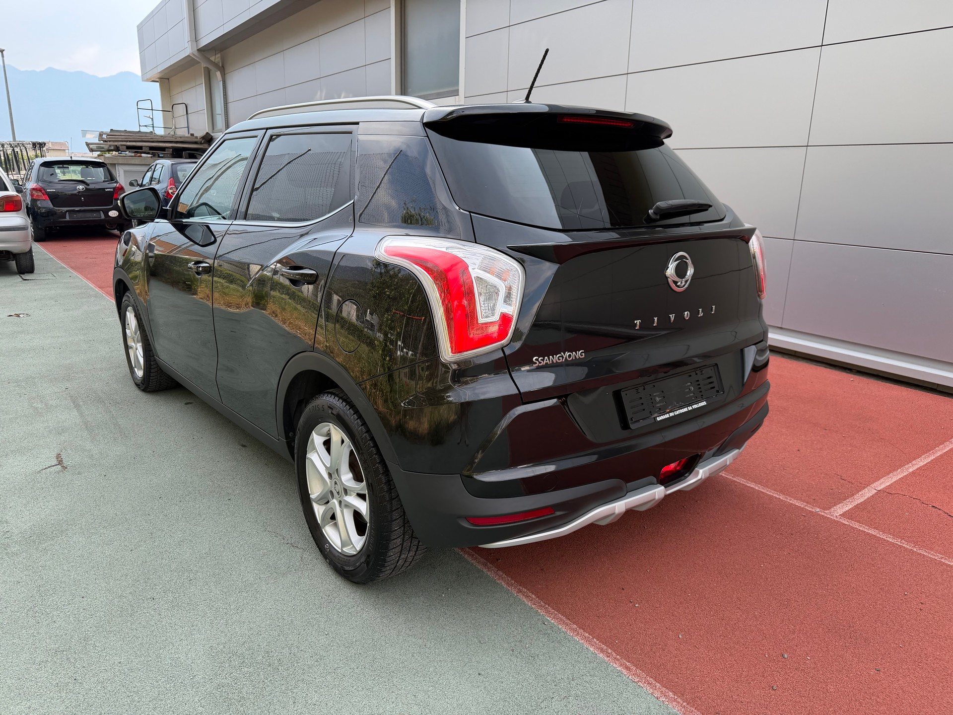 KGM-SsangYong Tivoli 1.6 e-XGi Quartz 2WD-image-4