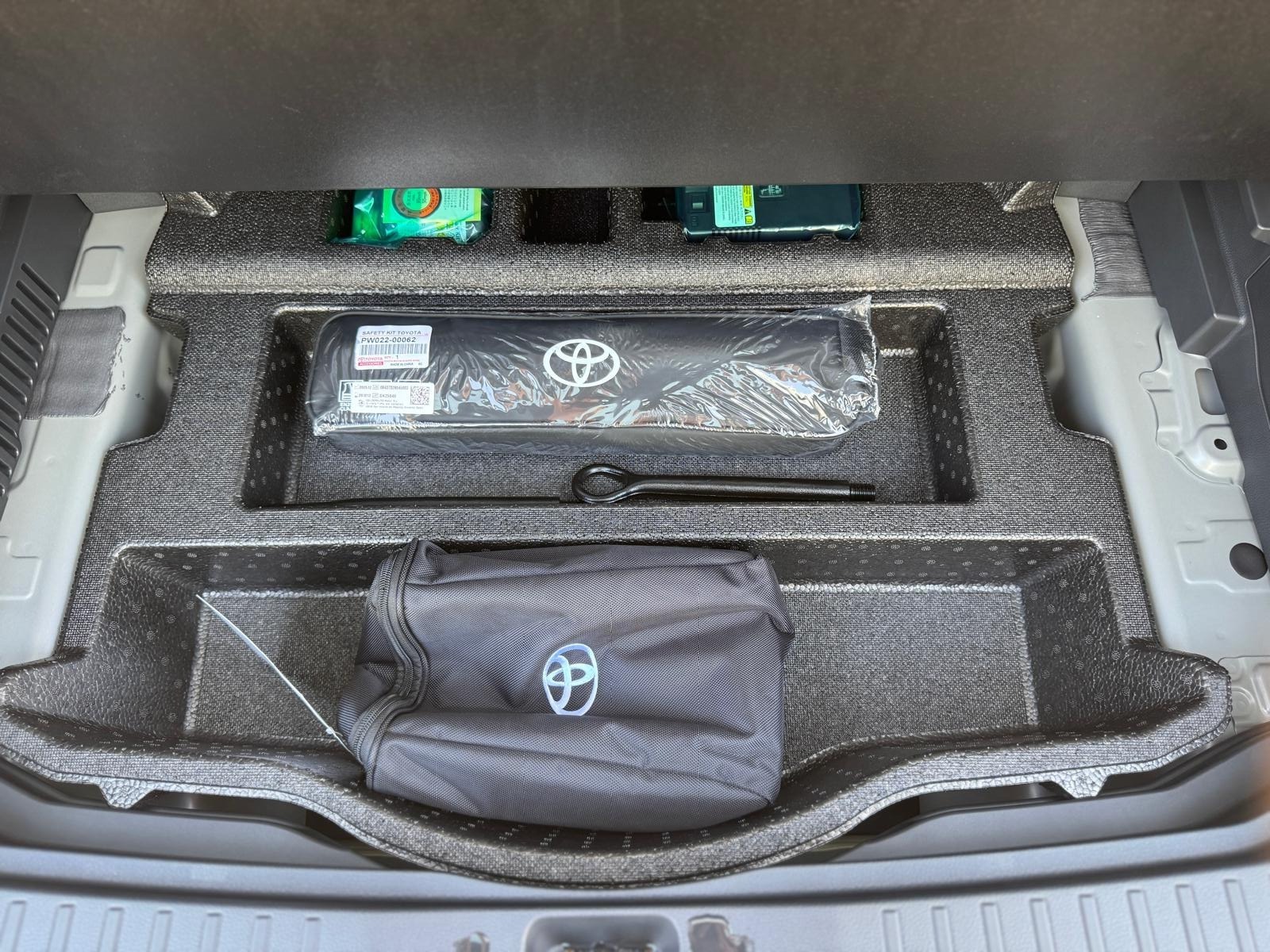 TOYOTA RAV-4 2.5 HSD Style e-CVT AWD-image-19
