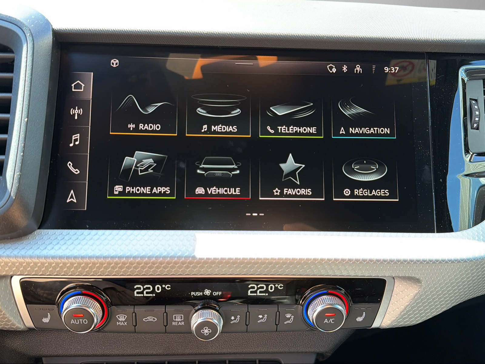 AUDI A1 Sportback 30 TFSI Attraction S-tronic-image-10