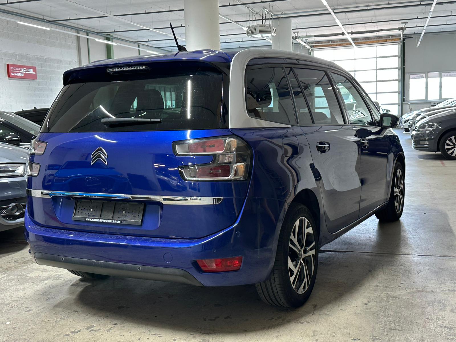 CITROEN Grand C4 Picasso 1.6i 16V e-THP Intensive-image-3