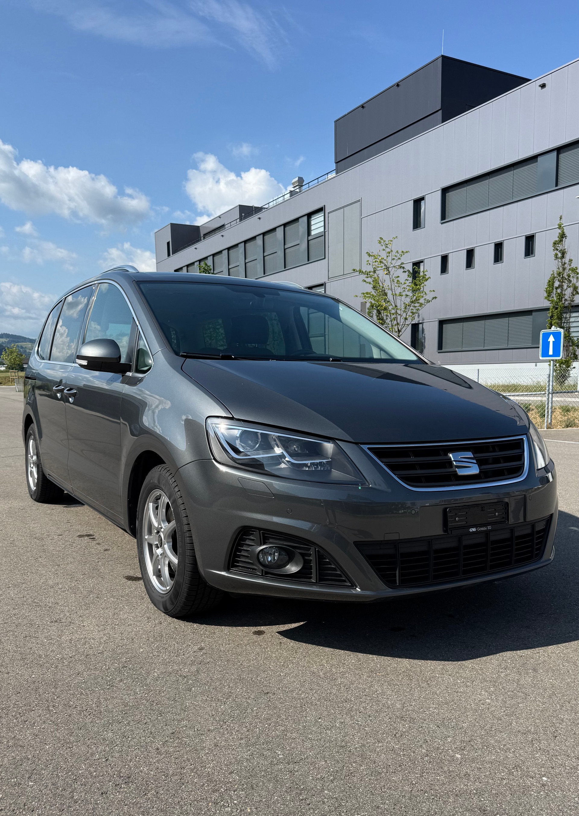 SEAT ALHAMBRA-image-2