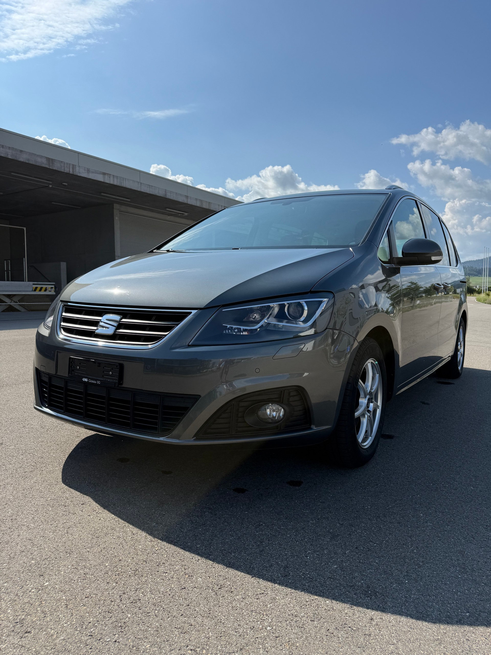 SEAT ALHAMBRA-image-1