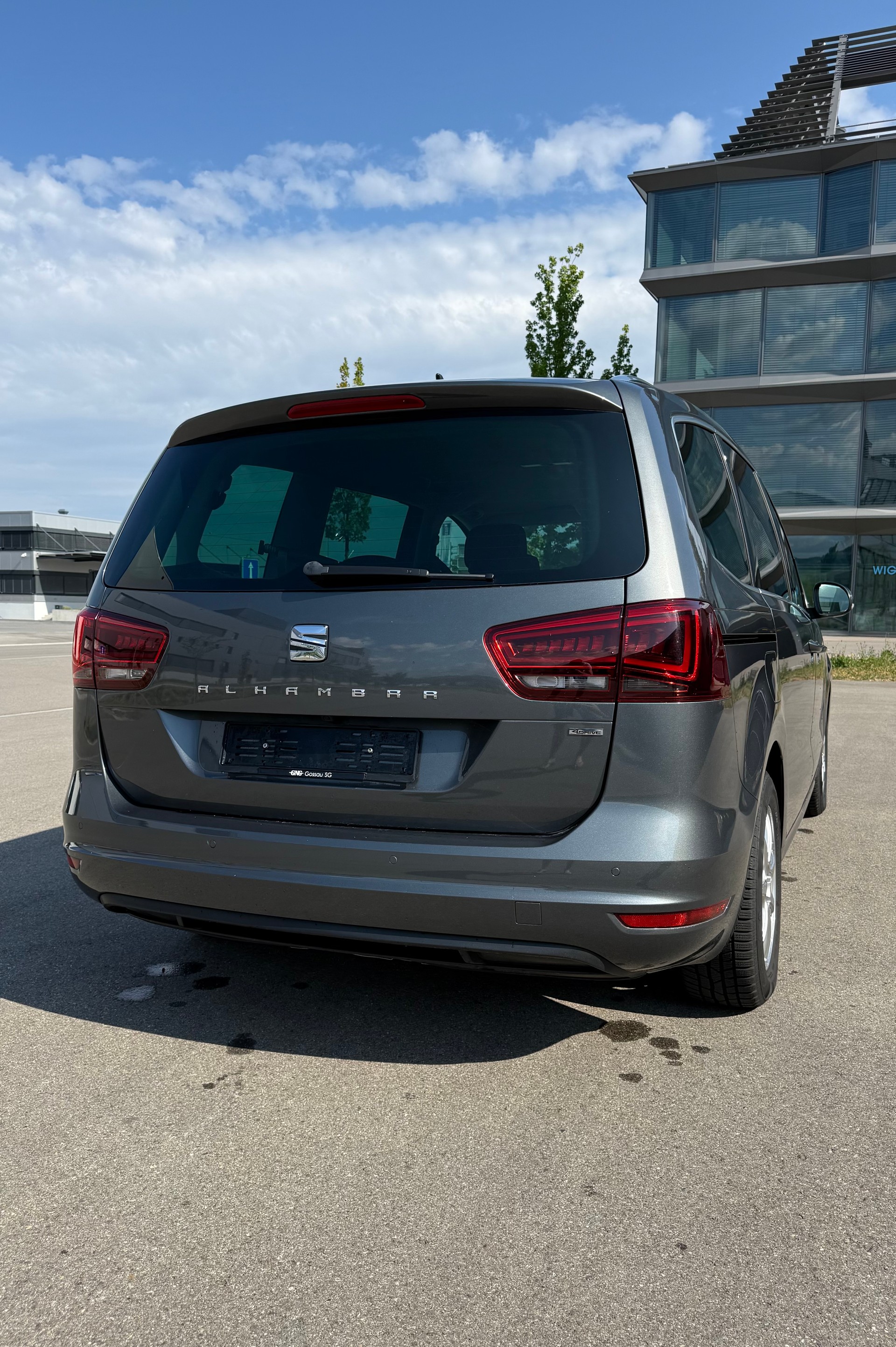 SEAT ALHAMBRA-image-6