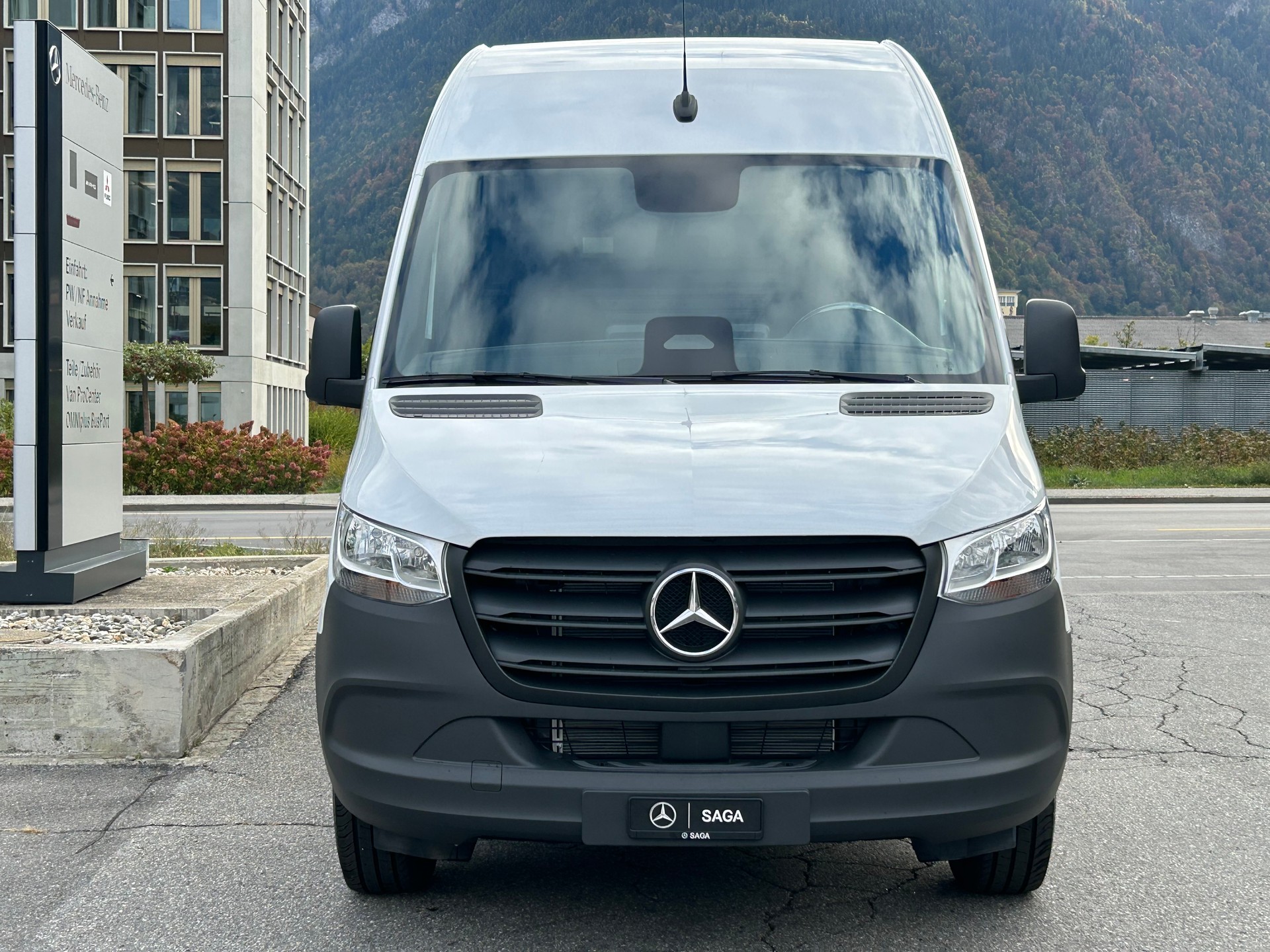 MERCEDES-BENZ Sprinter 317 CDI Standard-showroom-element-1