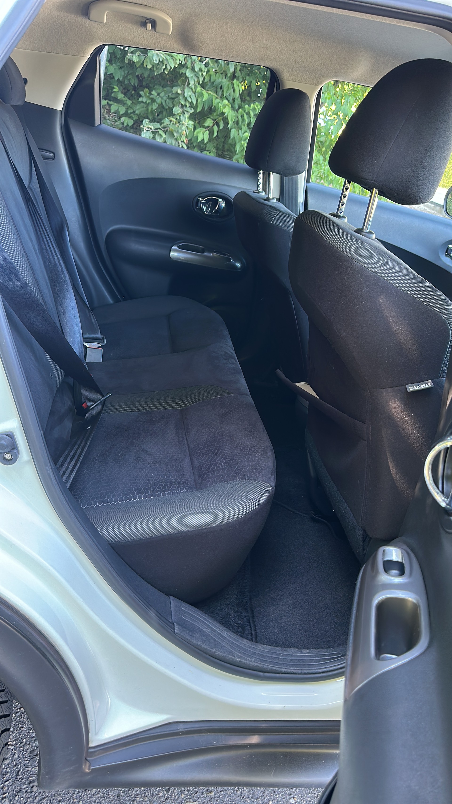 NISSAN Juke 1.6 DIG-T tekna 4x4 Xtronic M-CVT-image-12