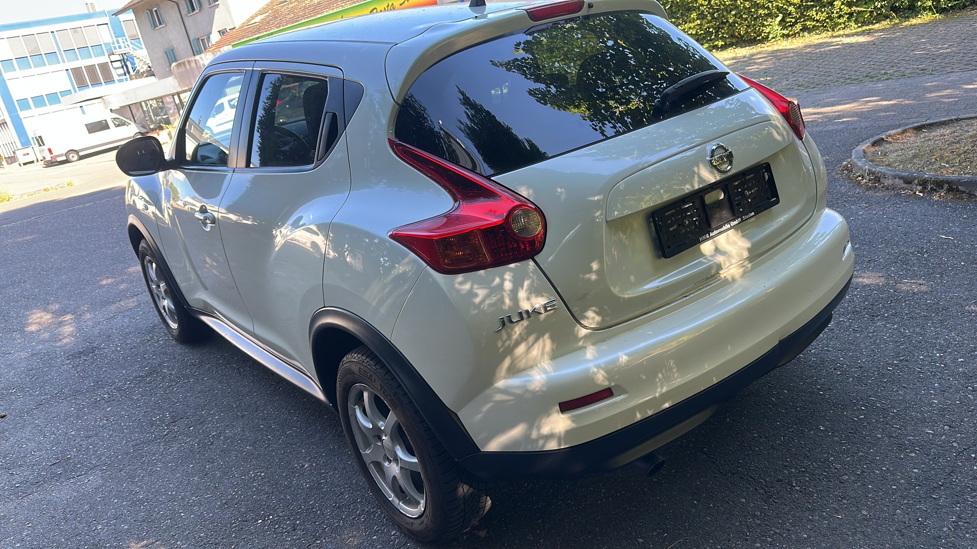 NISSAN Juke 1.6 DIG-T tekna 4x4 Xtronic M-CVT-image-5