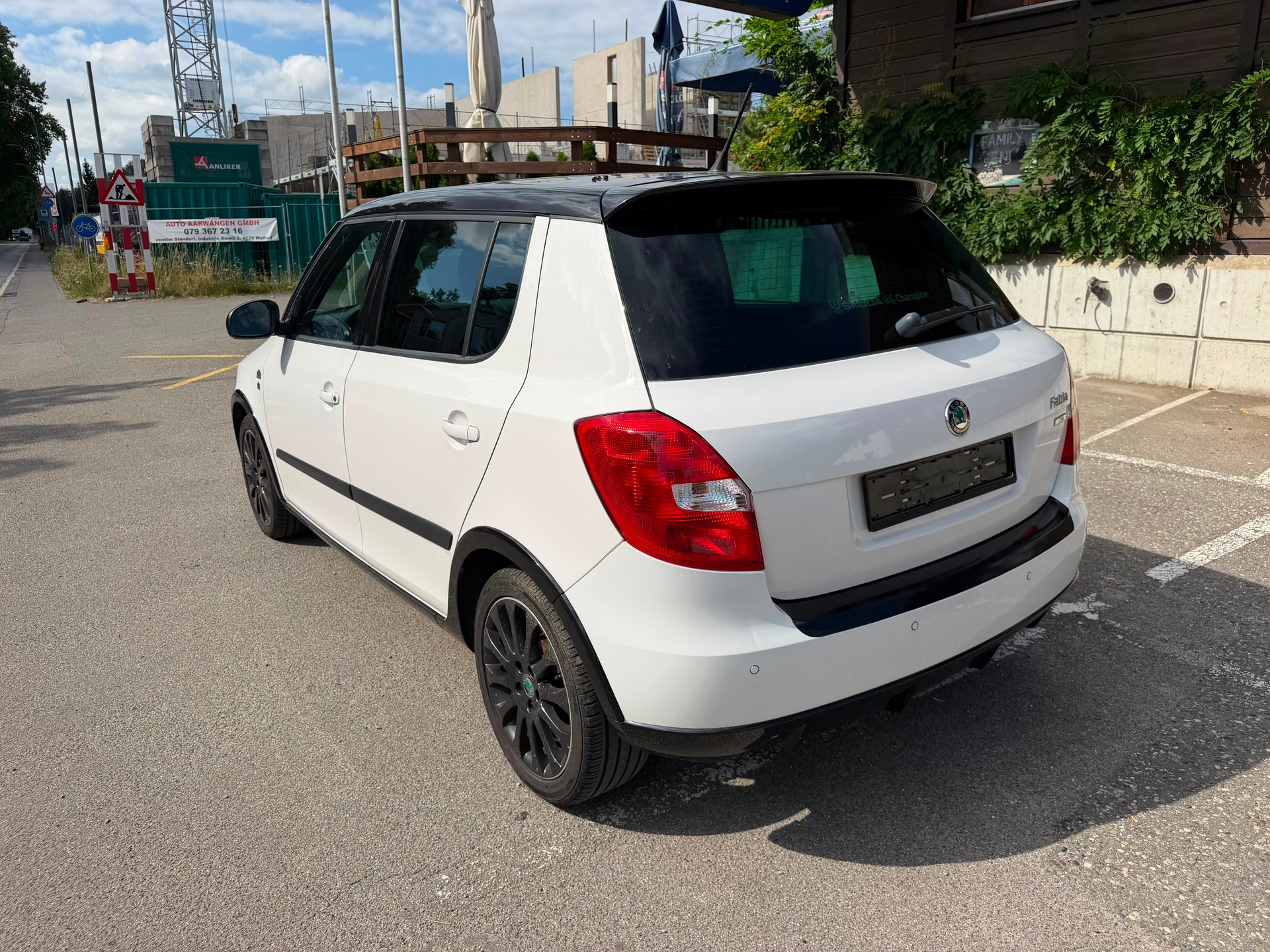 SKODA Fabia 1.2 TSI Monte Carlo-image-3