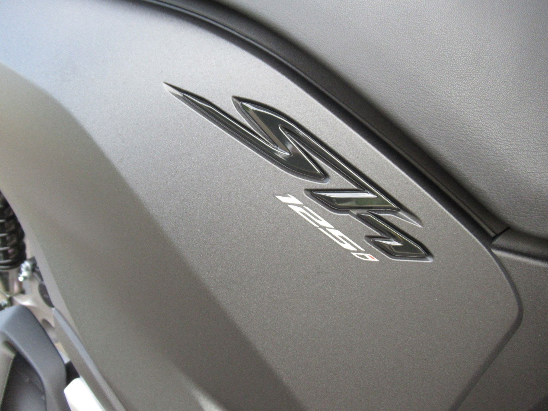 HONDA SH 125 i-showroom-element-1