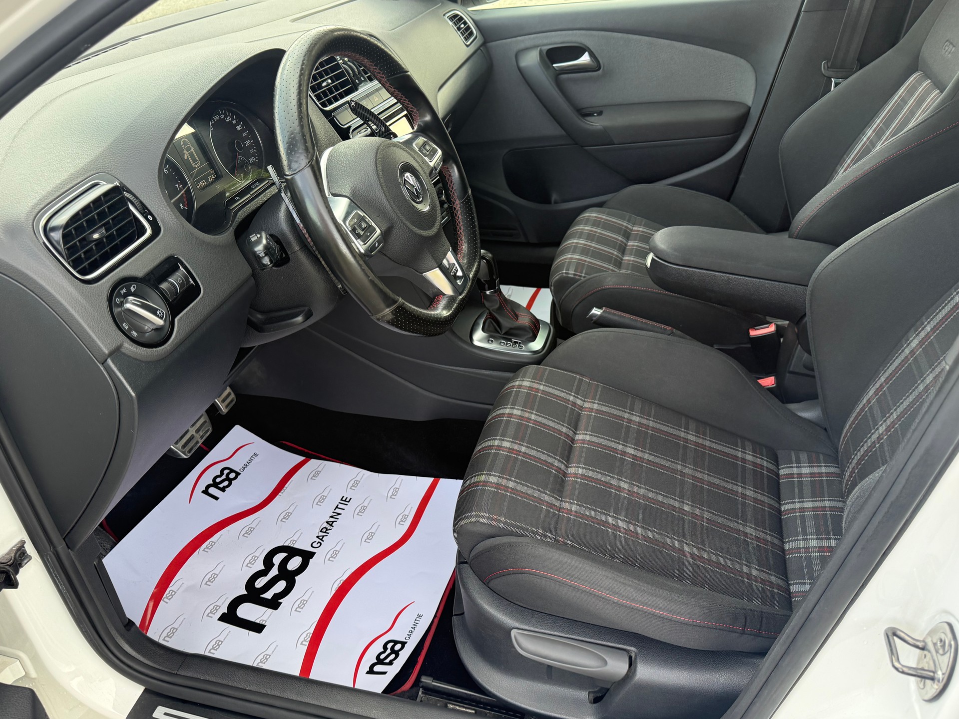 VW Polo 1.4 TSI GTI DSG-image-8