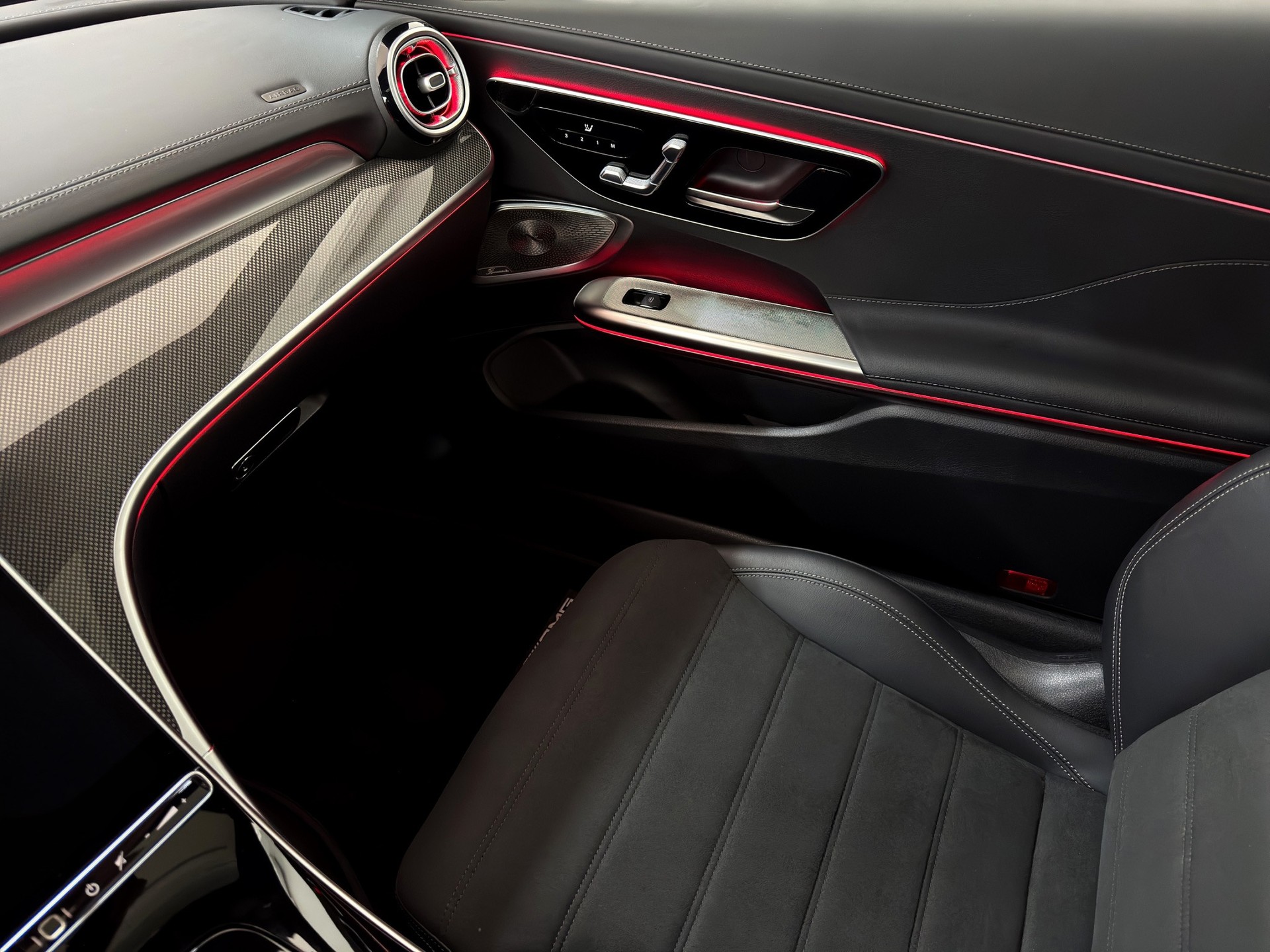 MERCEDES-BENZ CLE 200 Coupé AMG Line 4Matic 9G-Tronic "Pano-Burmester-Digital Light-360°Kam."-image-20