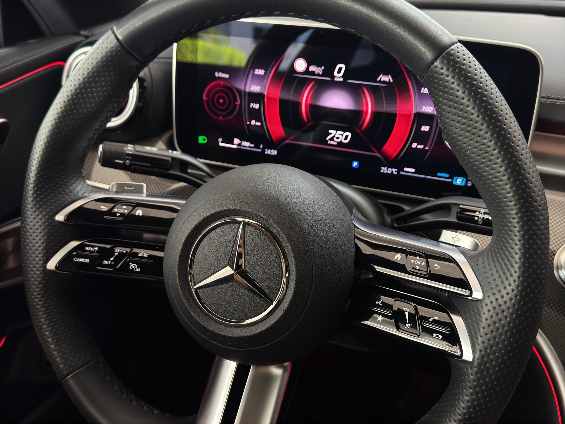 MERCEDES-BENZ CLE 200 Coupé AMG Line 4Matic 9G-Tronic "Pano-Burmester-Digital Light-360°Kam."-image-14