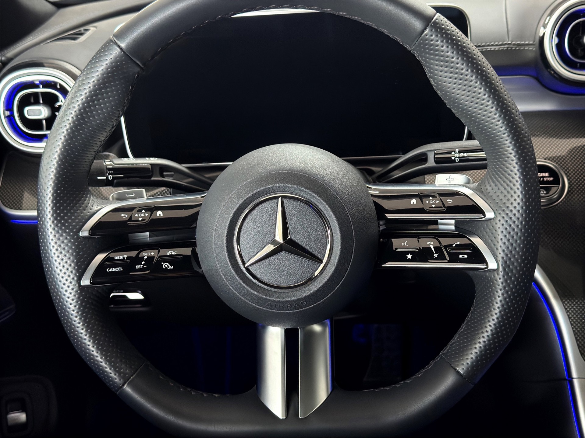 MERCEDES-BENZ CLE 200 Coupé AMG Line 4Matic 9G-Tronic "Pano-Burmester-Digital Light-360°Kam."-image-13
