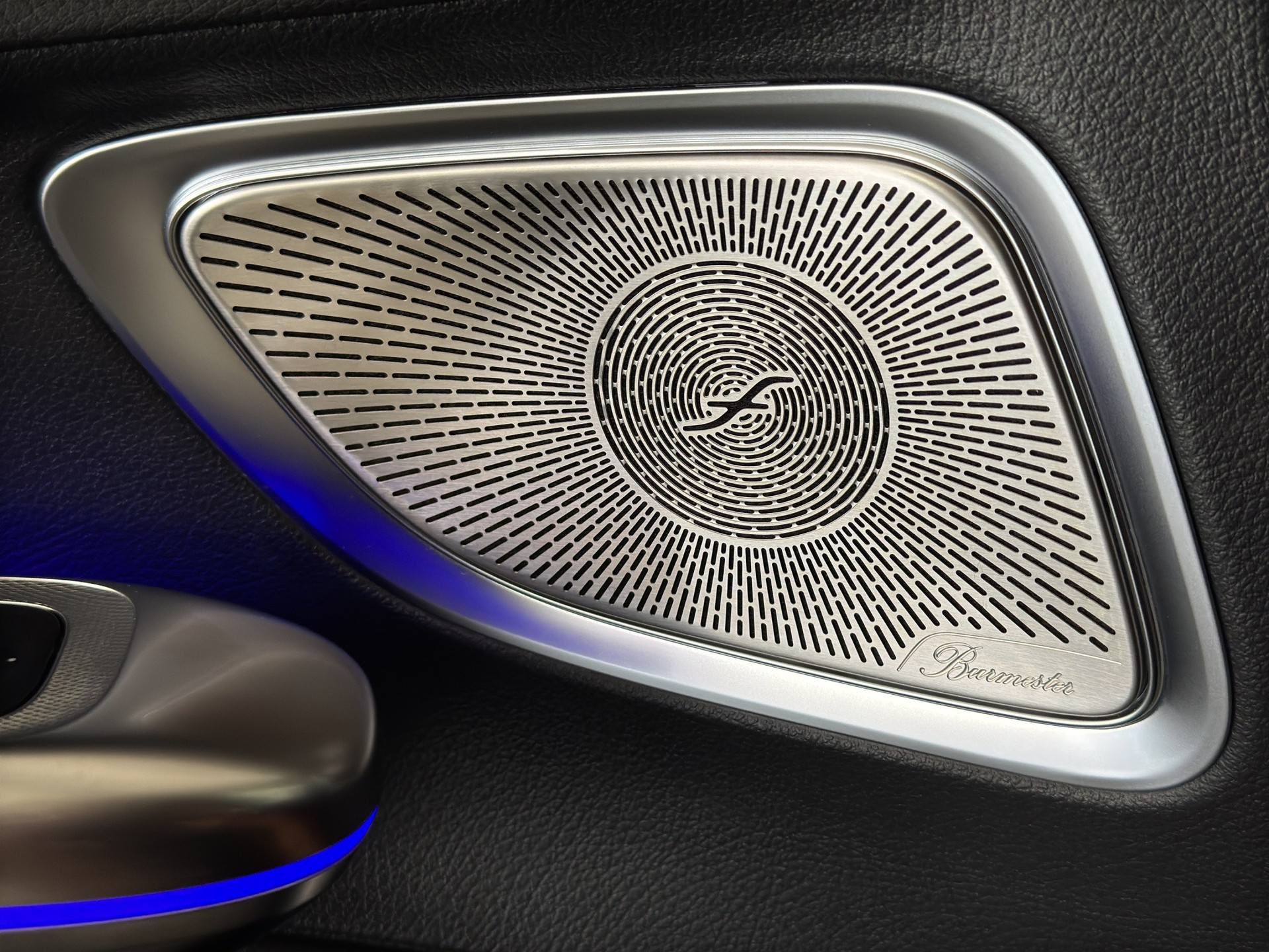 MERCEDES-BENZ CLE 200 Coupé AMG Line 4Matic 9G-Tronic "Pano-Burmester-Digital Light-360°Kam."-image-10