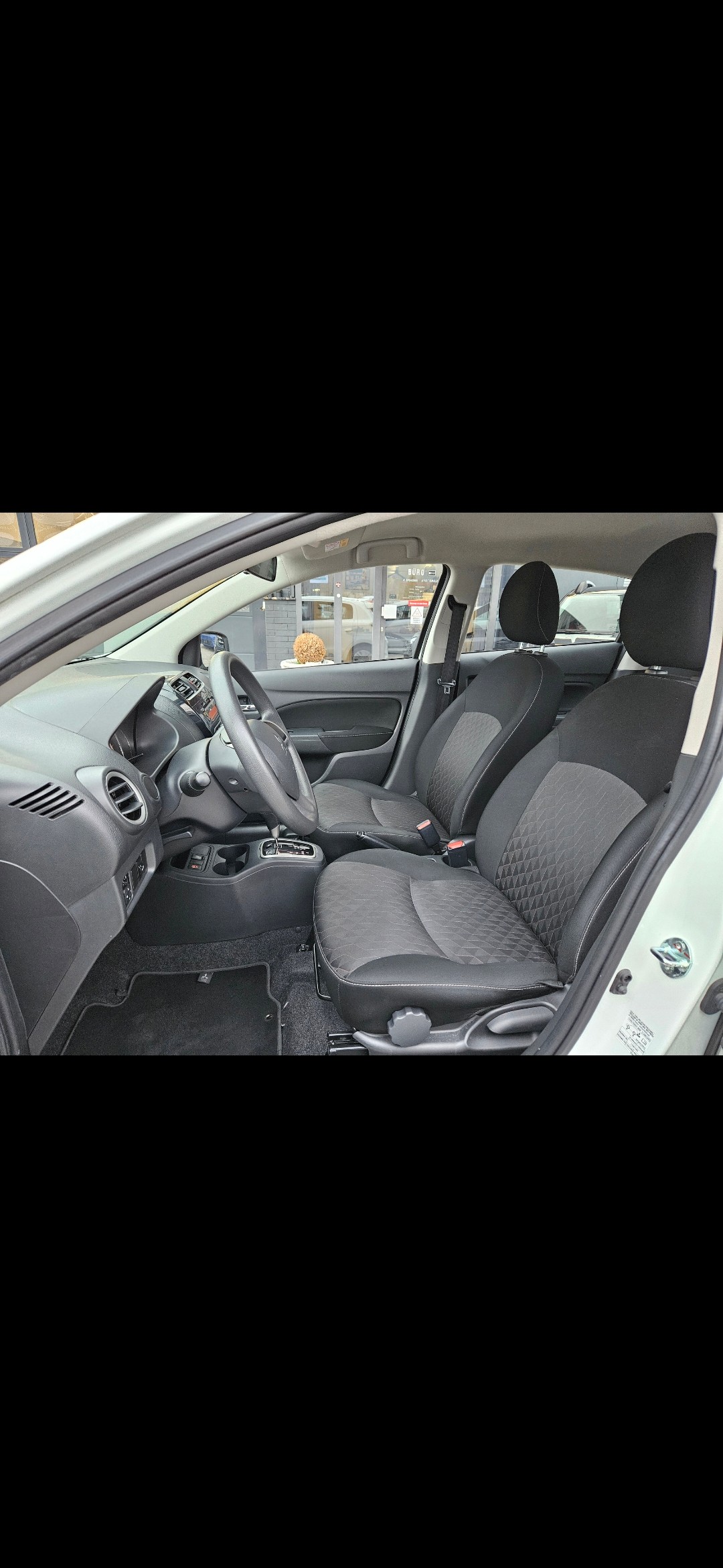 MITSUBISHI Space Star 1.2 CVT Value-image-14