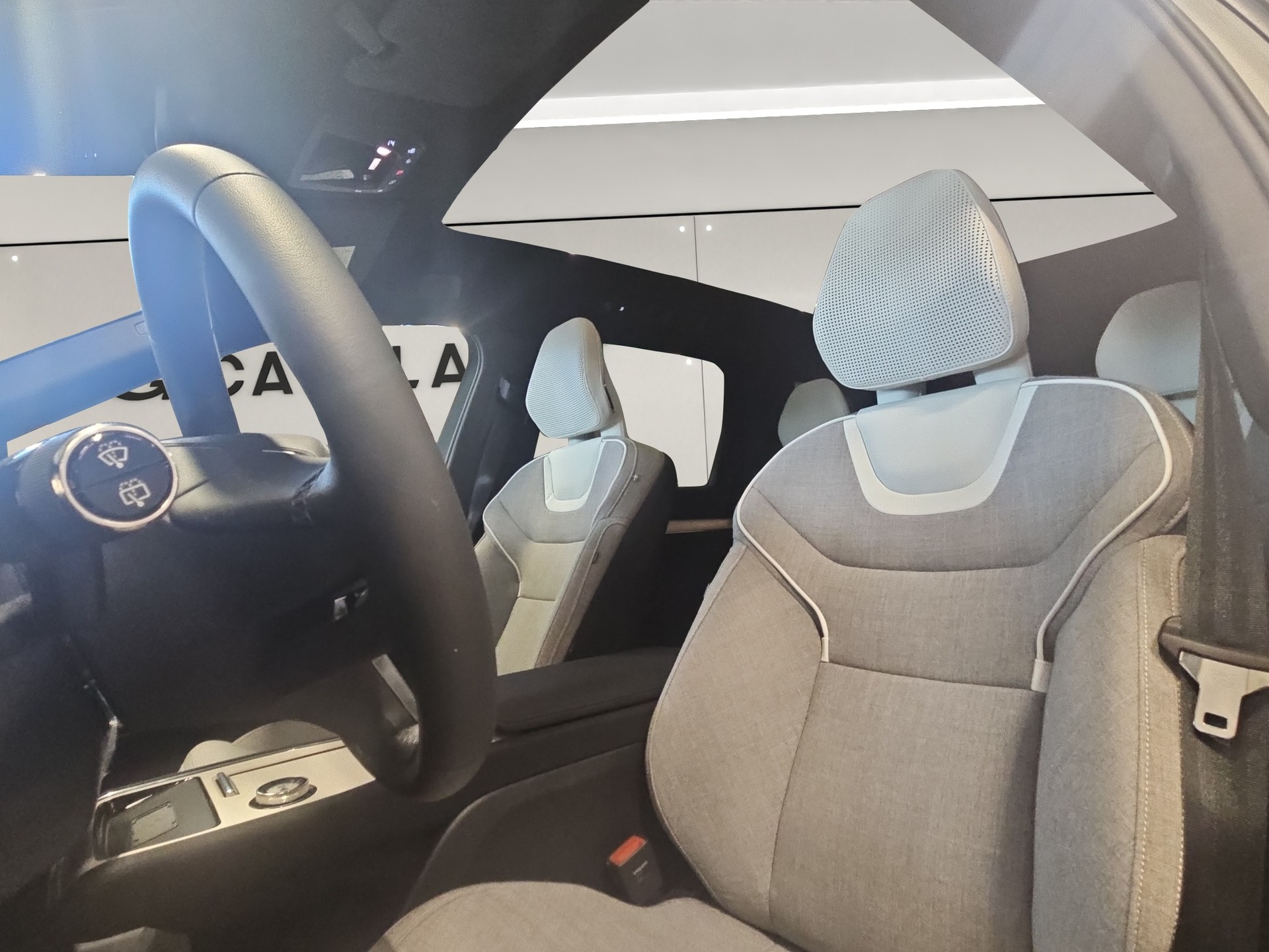 VOLVO EX90 Twin Performance Ultra AWD-image-13