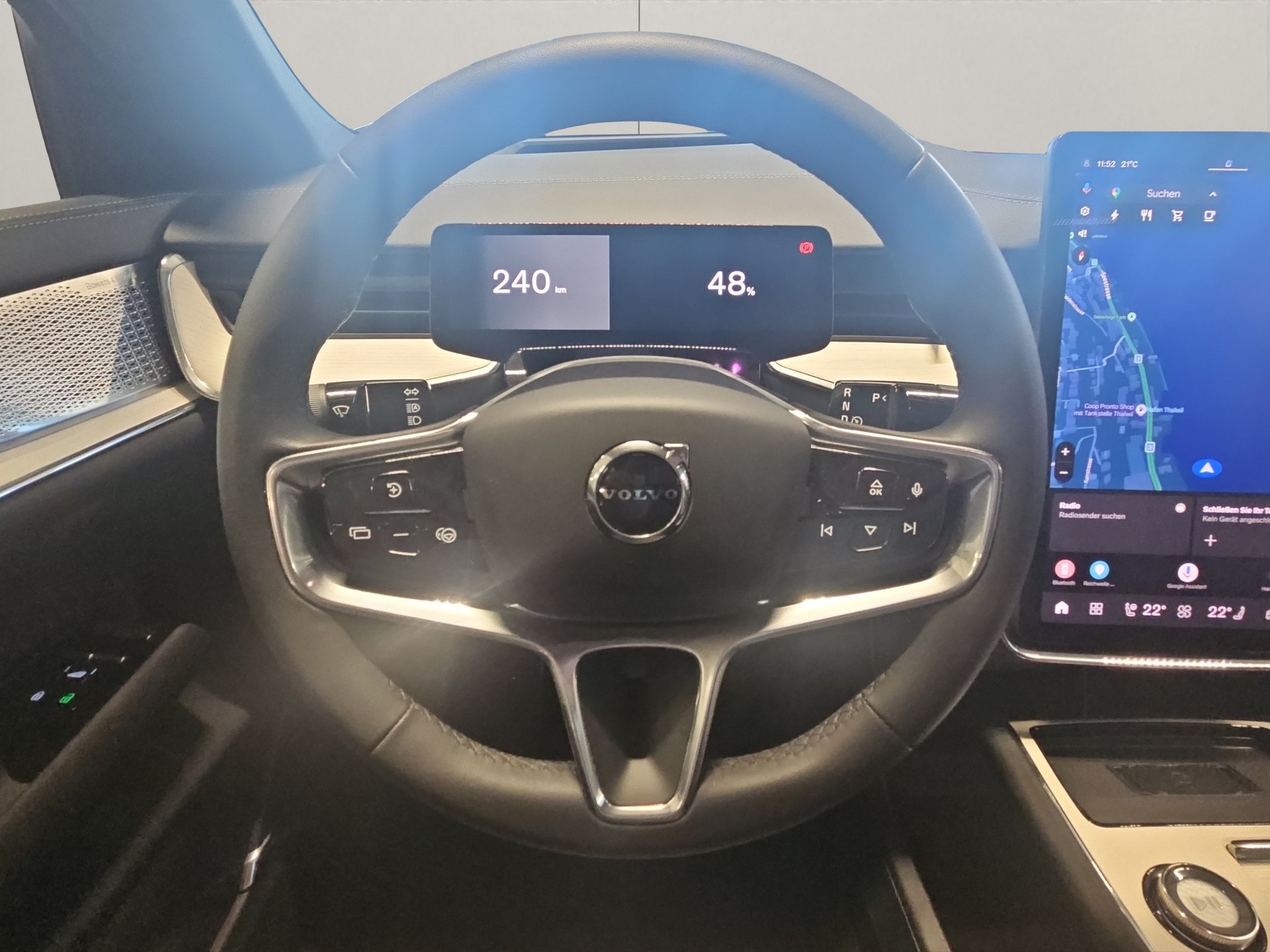 VOLVO EX90 Twin Performance Ultra AWD-image-10