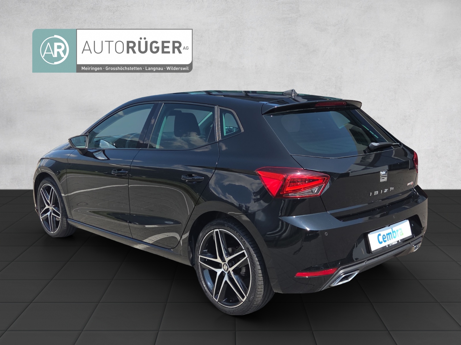 SEAT Ibiza 1.5 TSI EVO Swiss FR-image-3