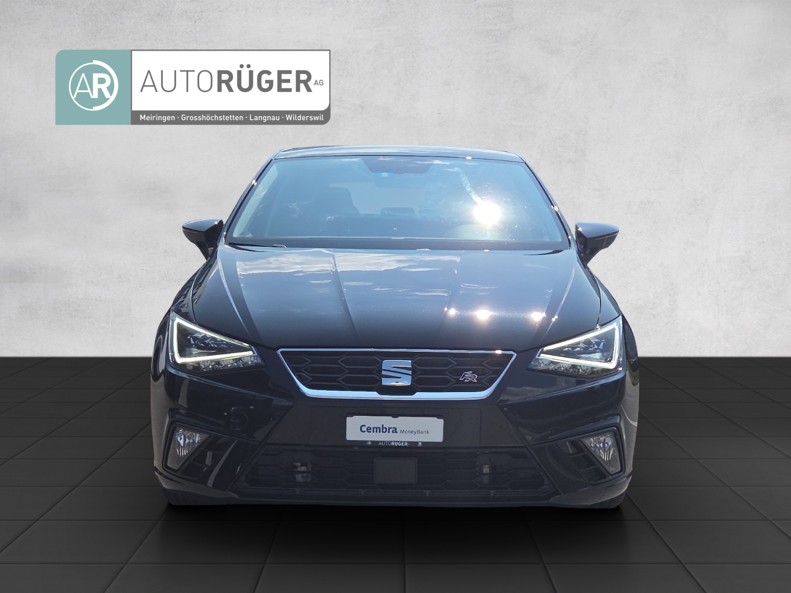 SEAT Ibiza 1.5 TSI EVO Swiss FR-image-1