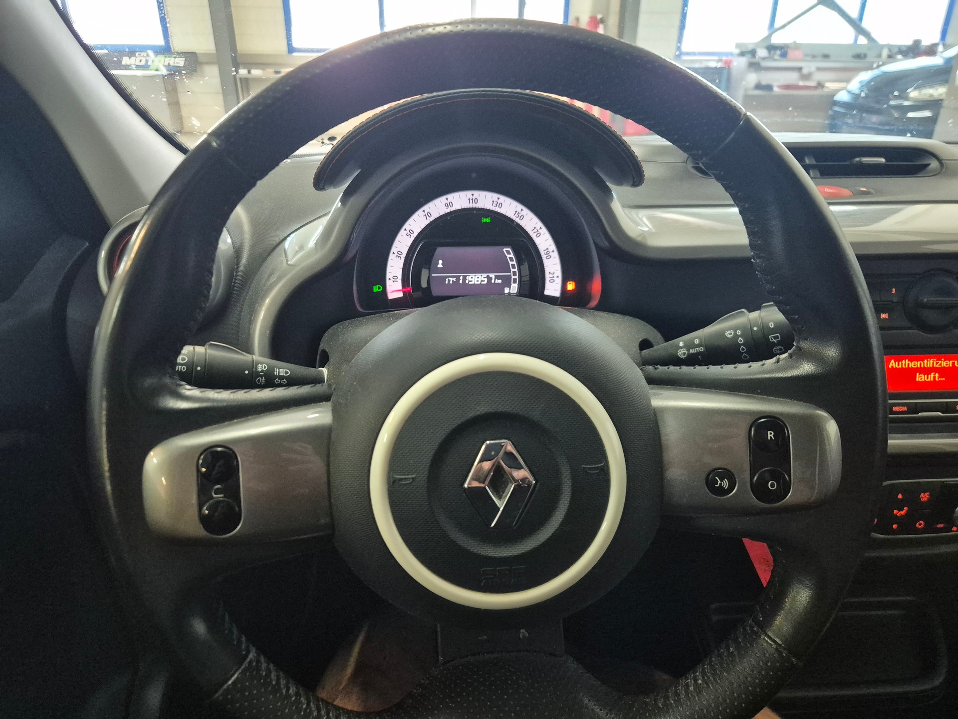 RENAULT Twingo 0.9 GT-image-10