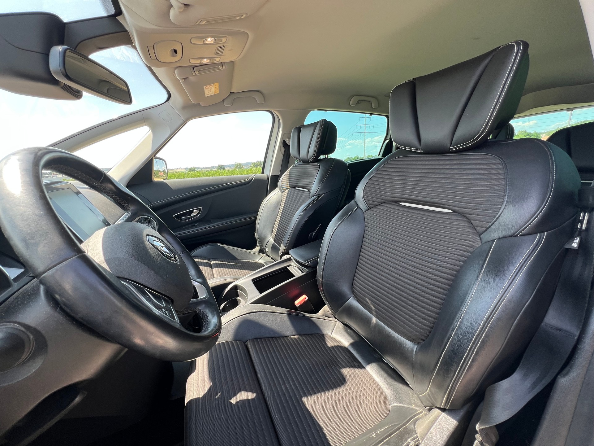RENAULT Grand Scénic 1.2 16V Turbo Bose *7-Plätzer*-image-7