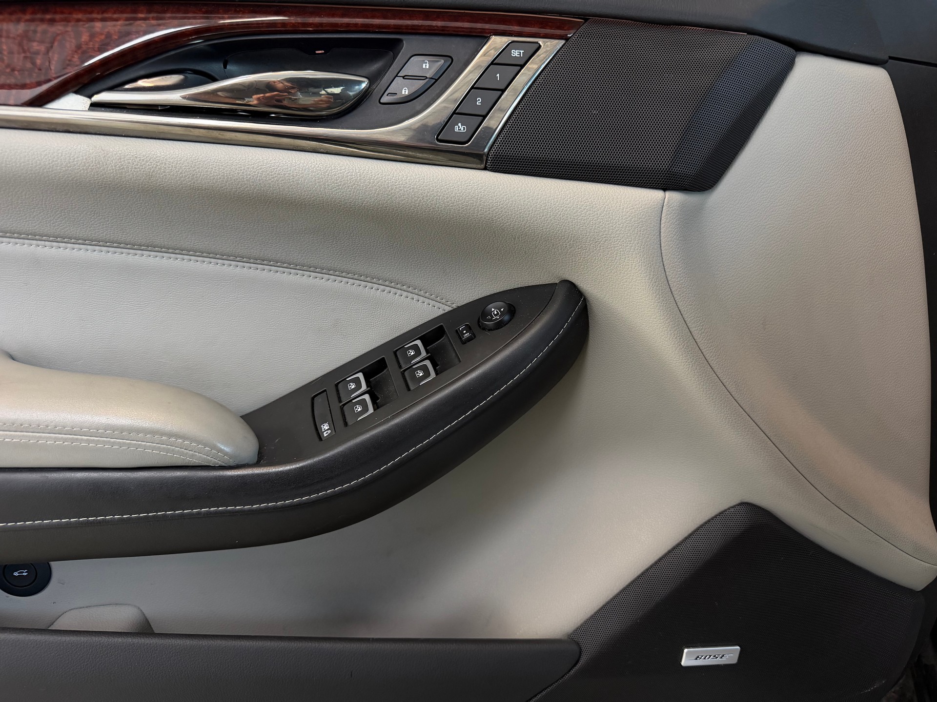 CADILLAC CTS Sedan 2.0 Turbo AWD Premium Automatic | CH-Auto | MFK 02.2025 | Ab Service |-image-12