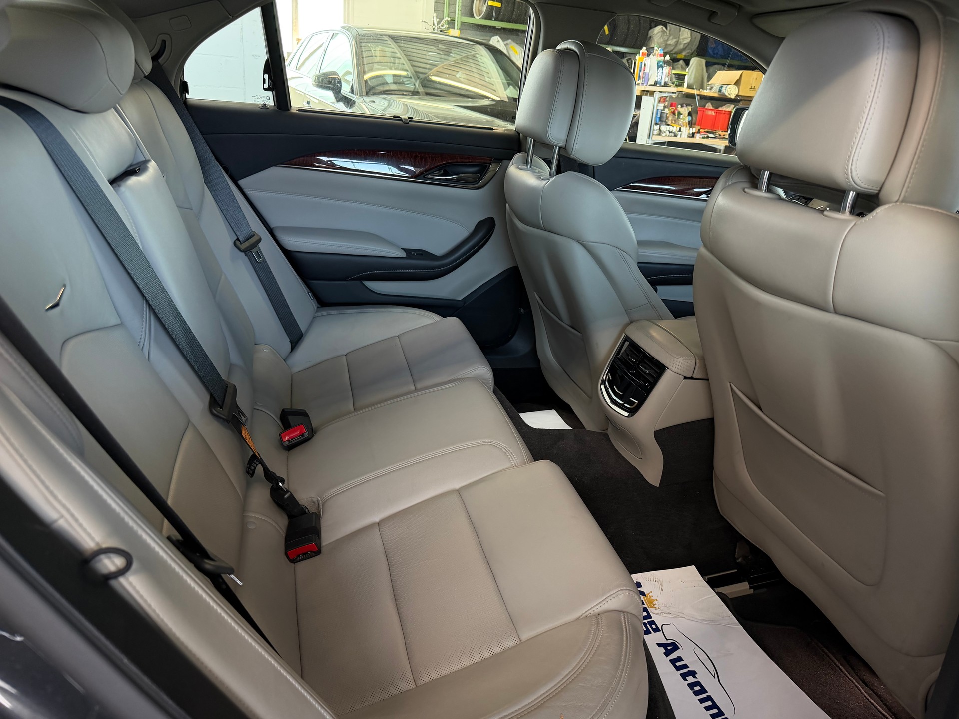 CADILLAC CTS Sedan 2.0 Turbo AWD Premium Automatic | CH-Auto | MFK 02.2025 | Ab Service |-image-10