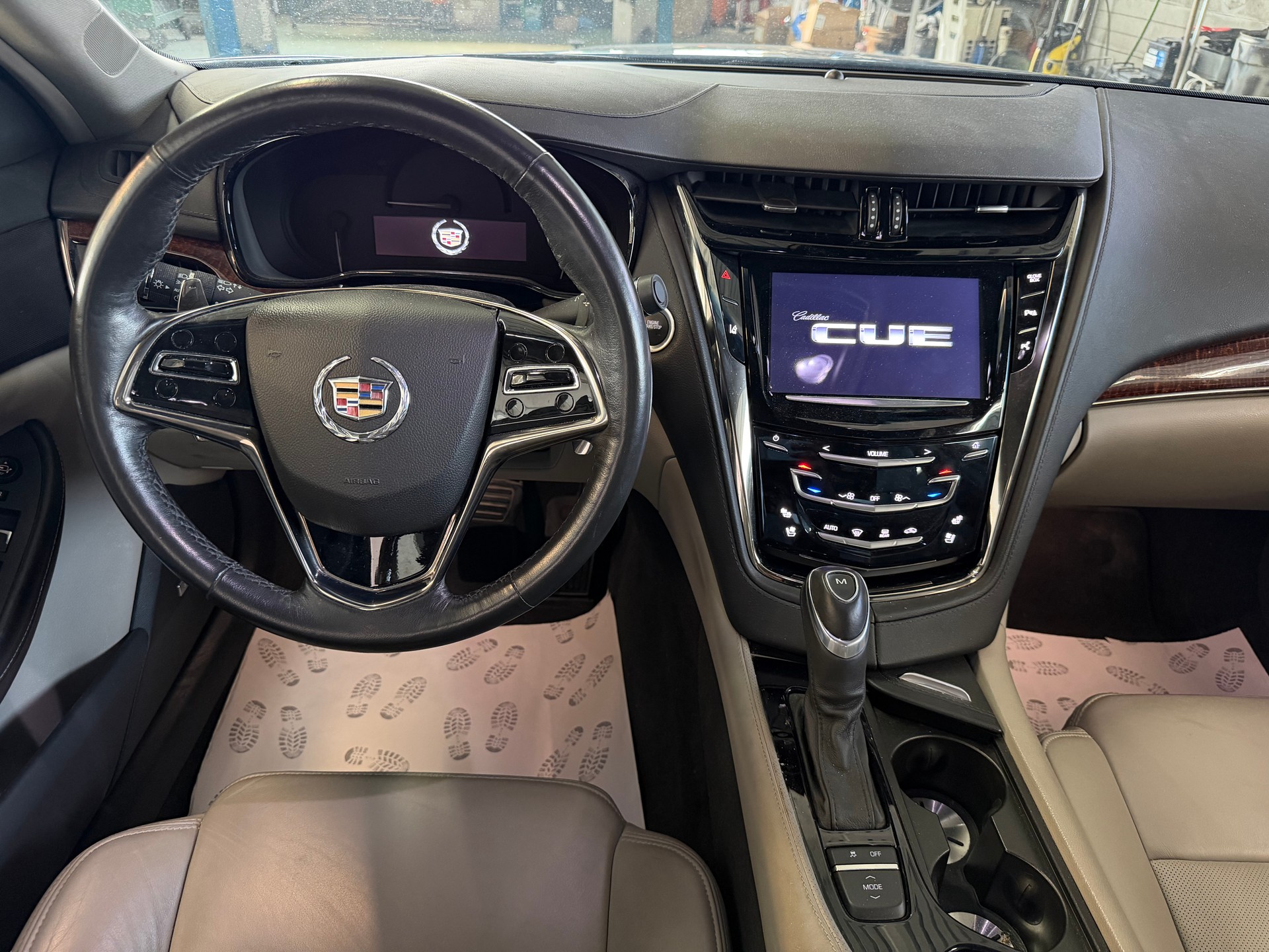CADILLAC CTS Sedan 2.0 Turbo AWD Premium Automatic | CH-Auto | MFK 02.2025 | Ab Service |-image-11