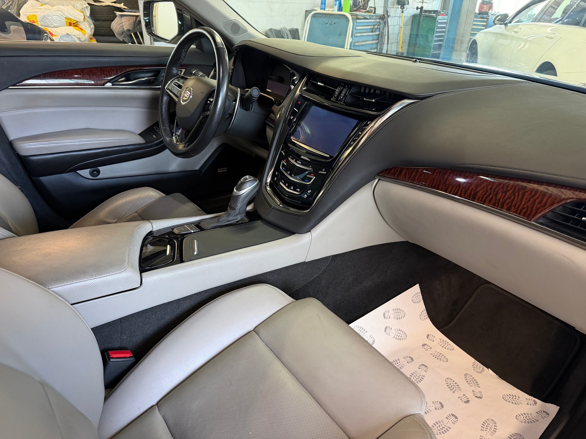 CADILLAC CTS Sedan 2.0 Turbo AWD Premium Automatic | CH-Auto | MFK 02.2025 | Ab Service |-image-8