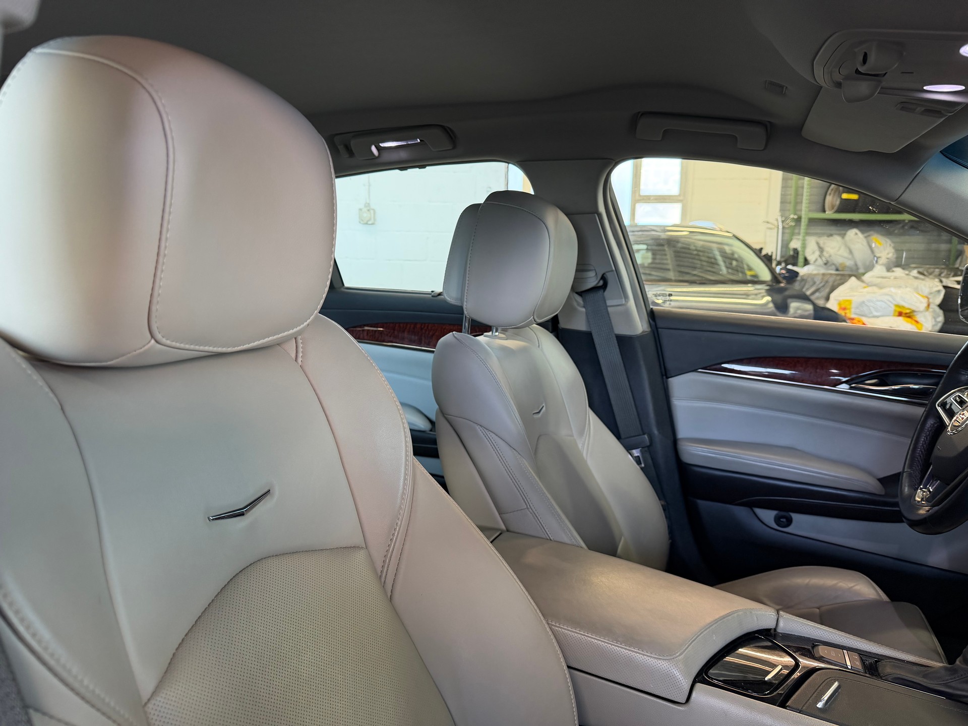 CADILLAC CTS Sedan 2.0 Turbo AWD Premium Automatic | CH-Auto | MFK 02.2025 | Ab Service |-image-11