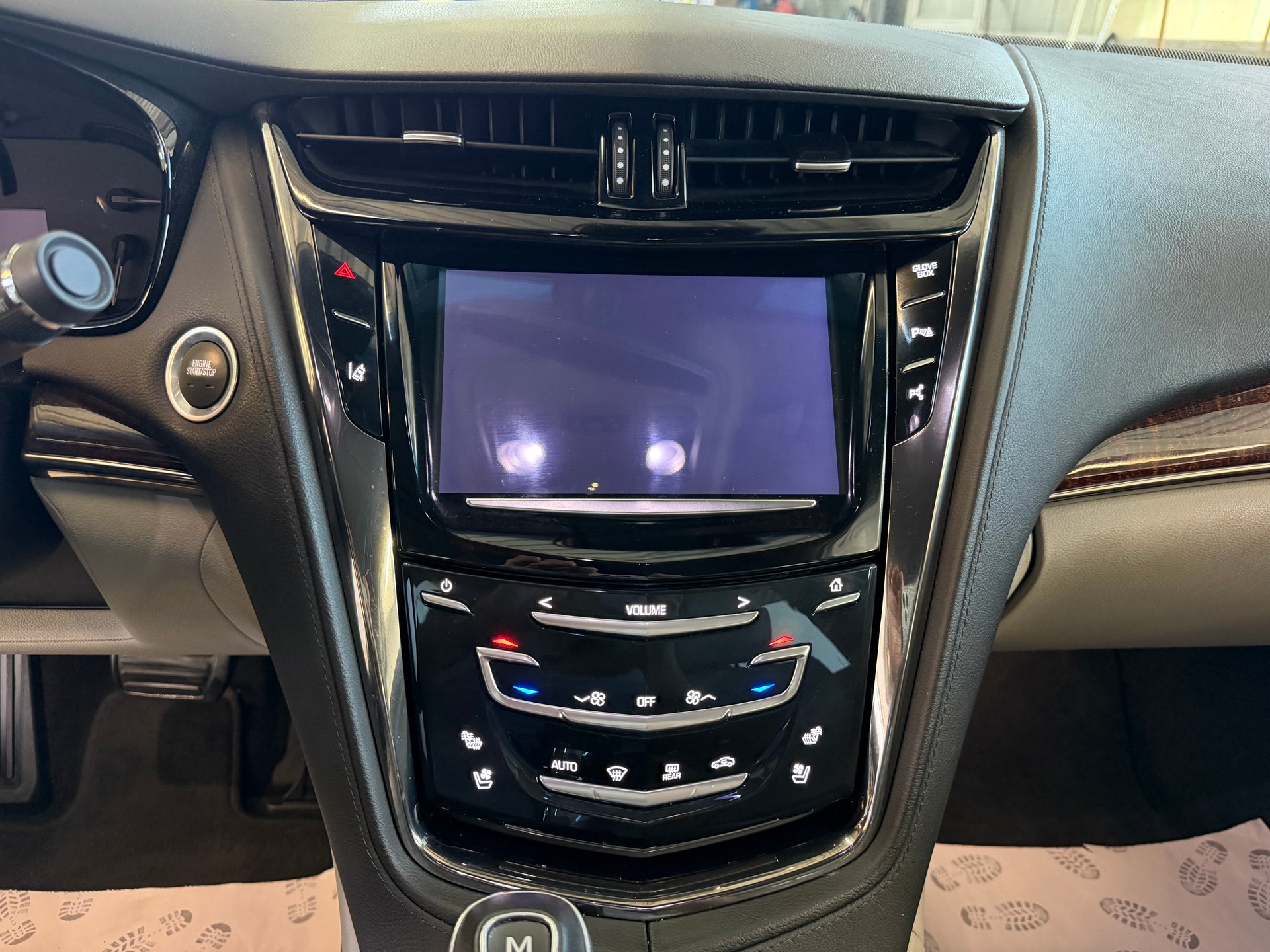 CADILLAC CTS Sedan 2.0 Turbo AWD Premium Automatic | CH-Auto | MFK 02.2025 | Ab Service |-image-16