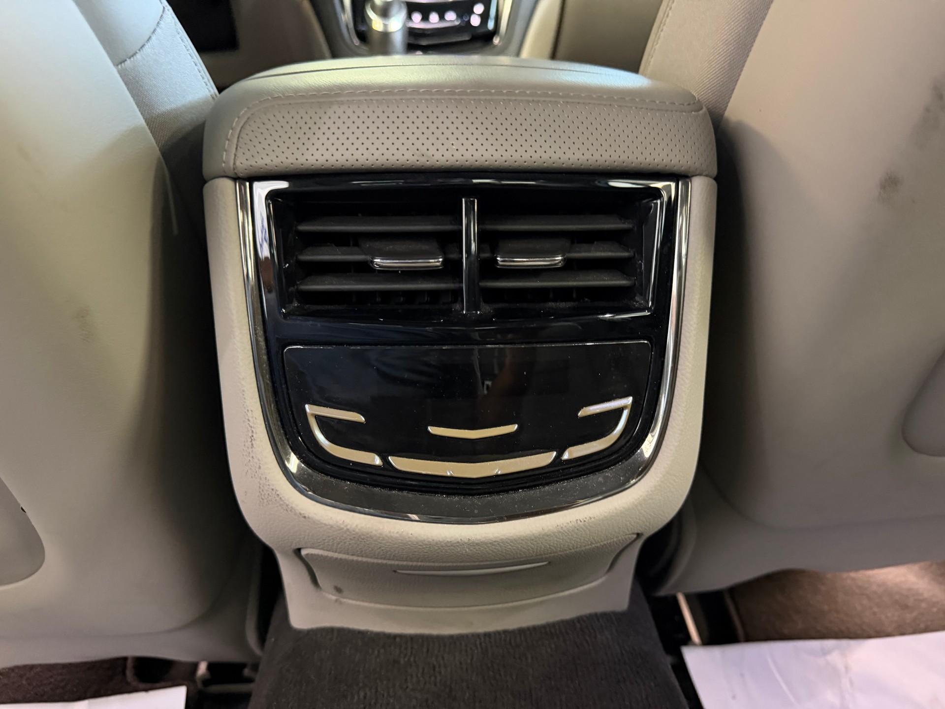 CADILLAC CTS Sedan 2.0 Turbo AWD Premium Automatic | CH-Auto | MFK 02.2025 | Ab Service |-image-14