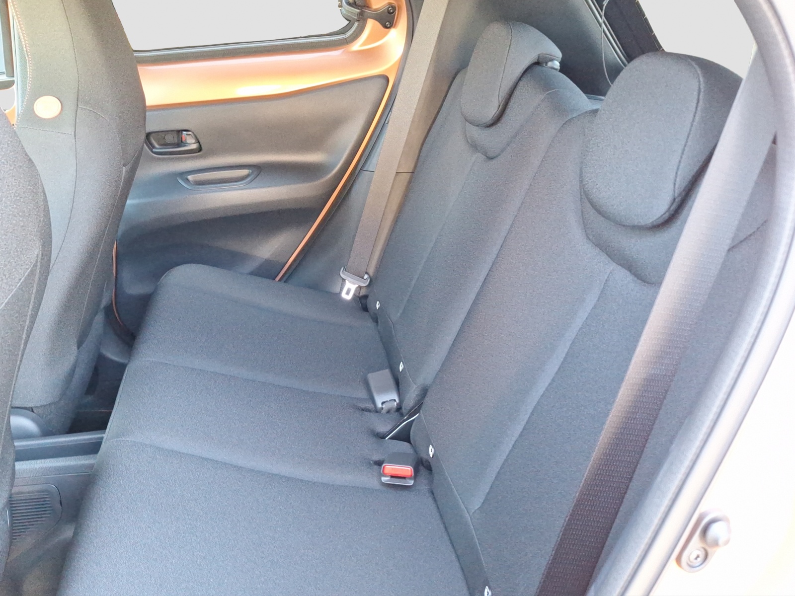 TOYOTA Aygo X 1.5 VVT-i HSD Trend-image-11